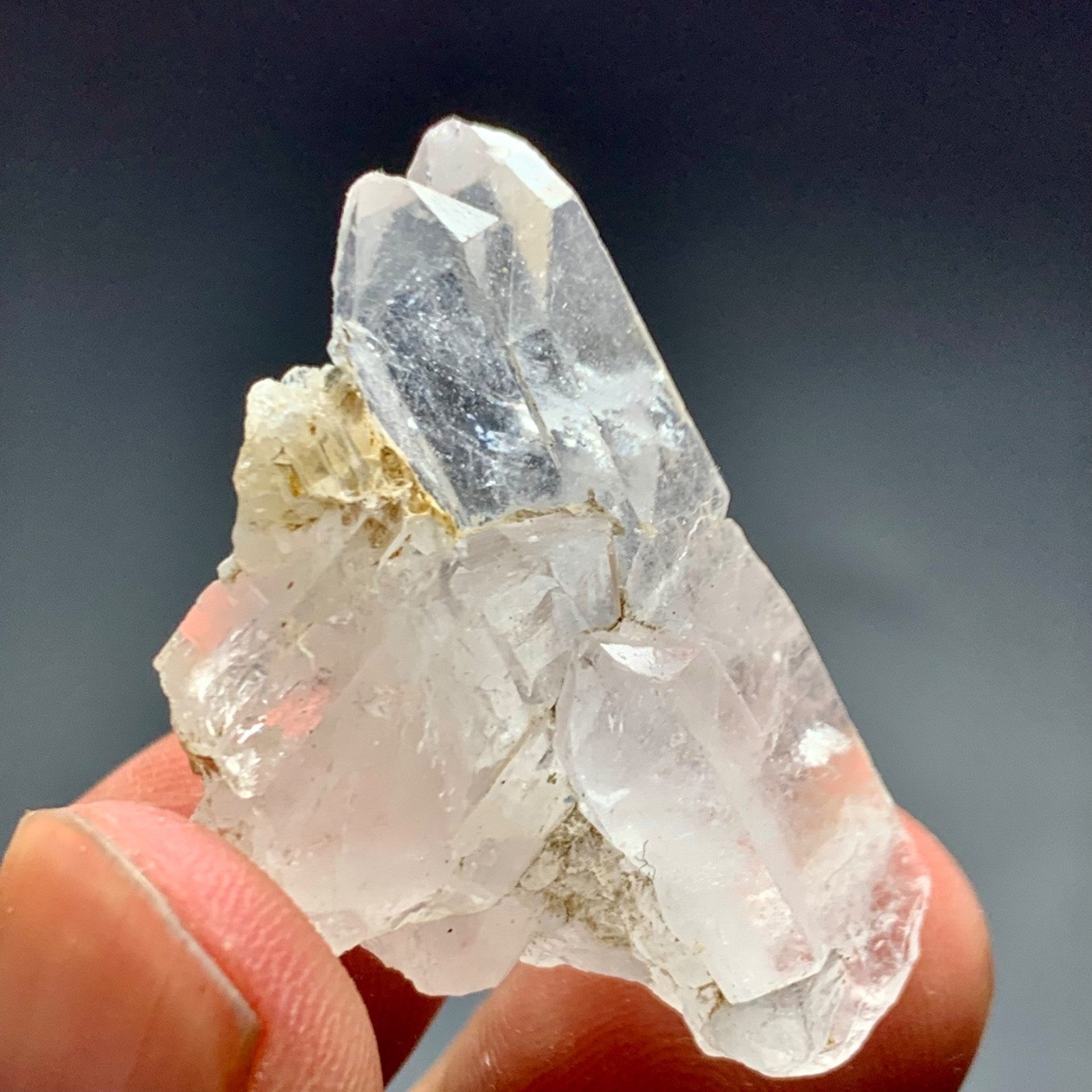 75 CT Terminated Natural Quartz Crystals bunch from Pakistan