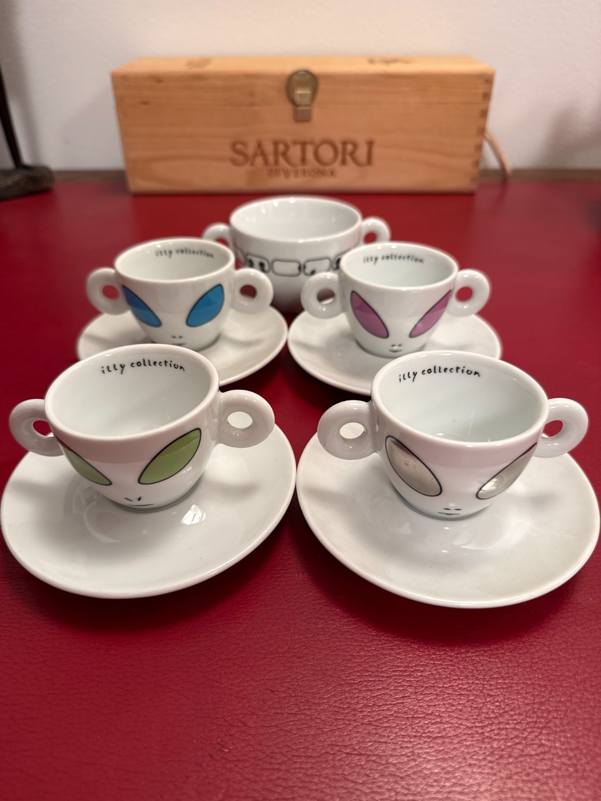 illy Art Collection 2001 David Byrne Alien 4 Cups Espresso Cups + Sugar Bowl