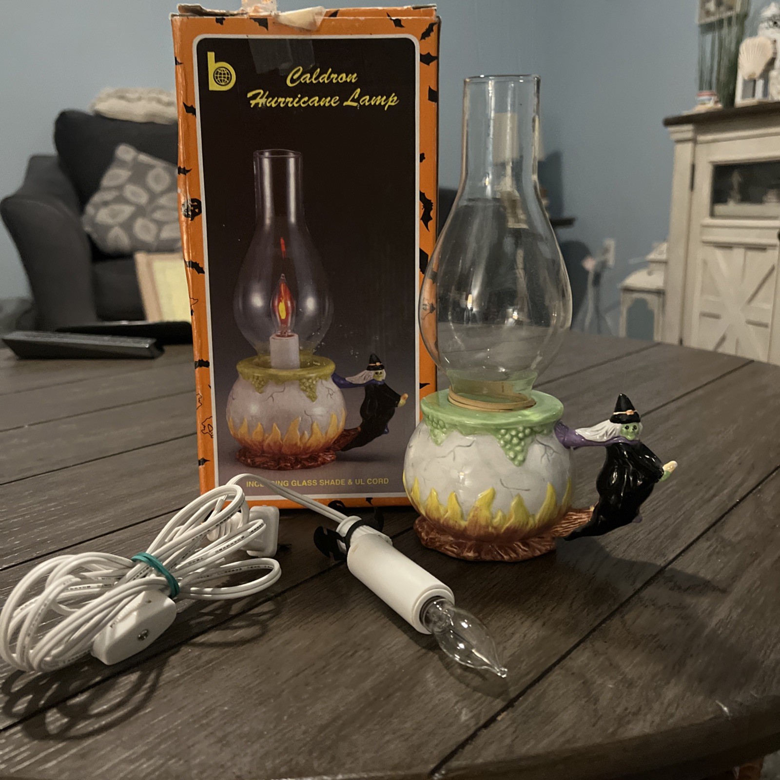 Vintage Witch Caldron Hurricane Lamp Light Halloween Nice Works W/ Box