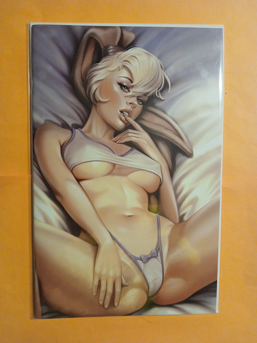 M House Star Jam Virgin New Drop Lola Bunny Variant