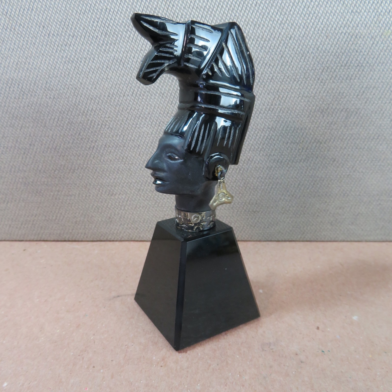Vintage Mexican Black Obsidian & 925 Sterling Silver Mayan King Pakal Bust Art