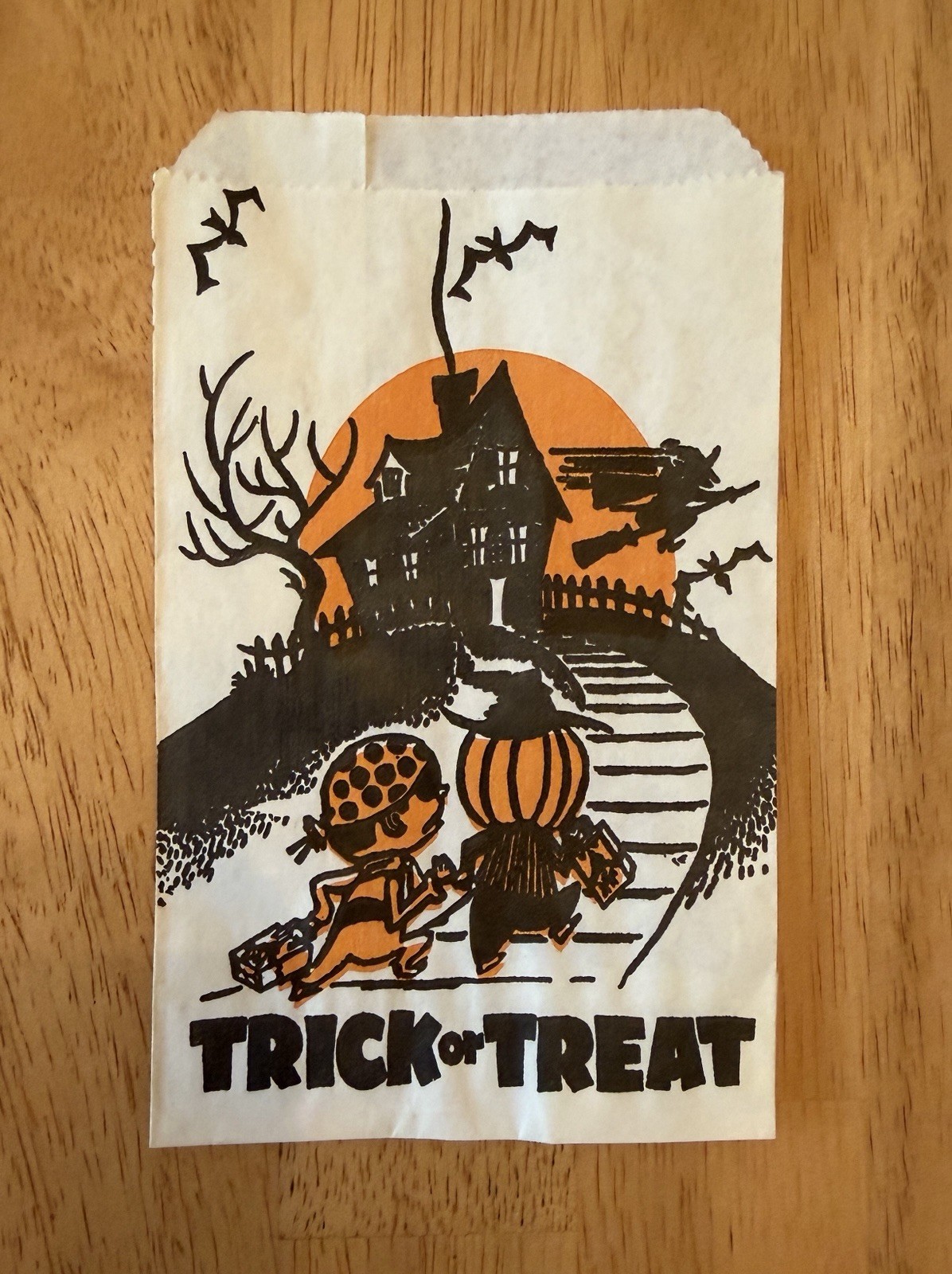 Vintage 1970s Halloween Trick Or Treat Bag Black Cat Haunted House Mid Century