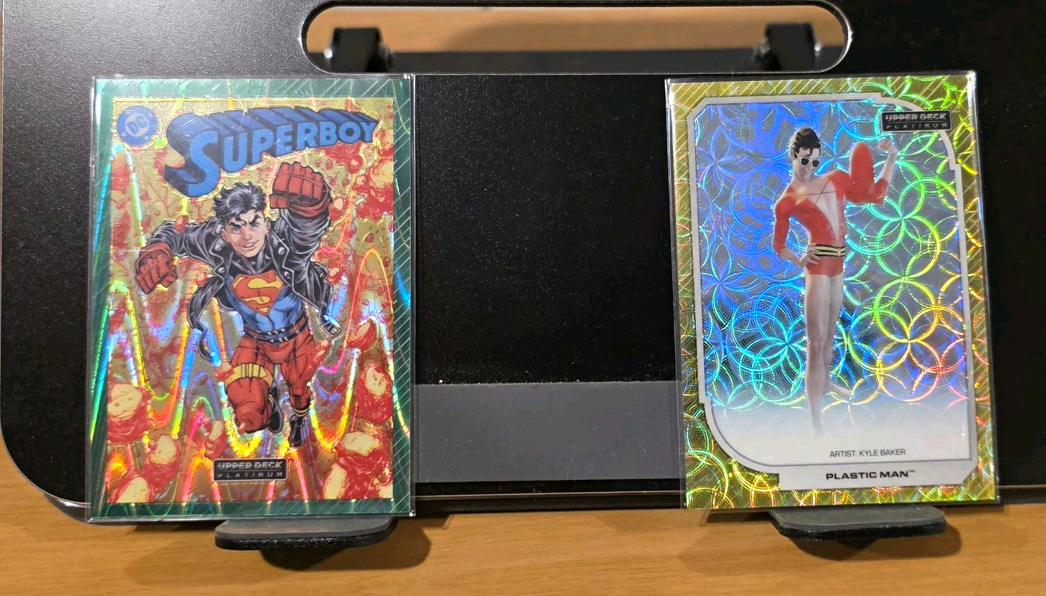 Upper Deck DC Superman 4-Card Lot Superboy Plastic Man Red Hood Big Barda