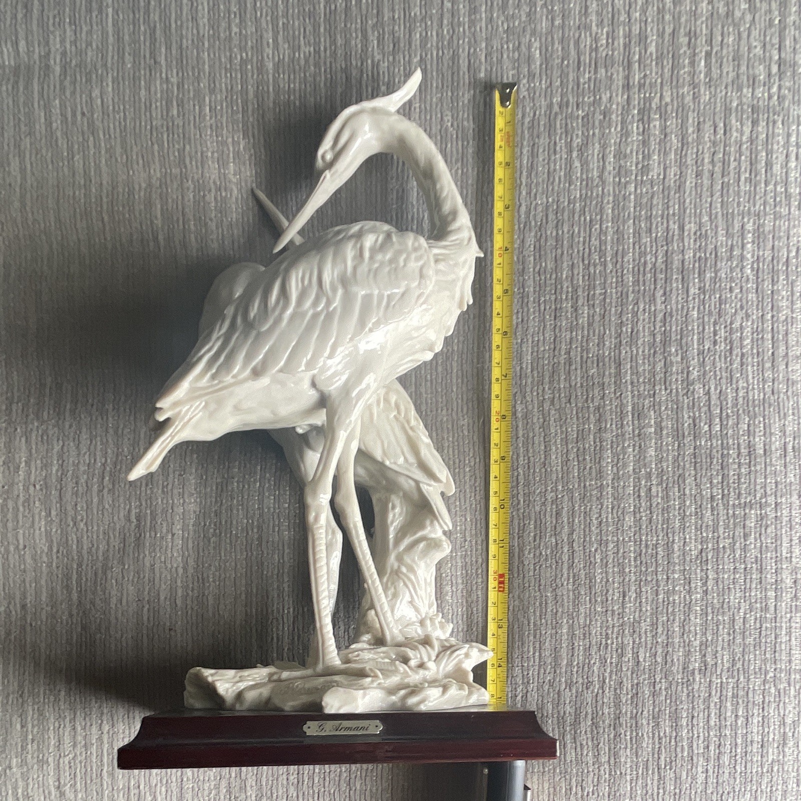 Giuseppe Armani Porcelain White Crane/Heron Bird Figurine on Wooden Base