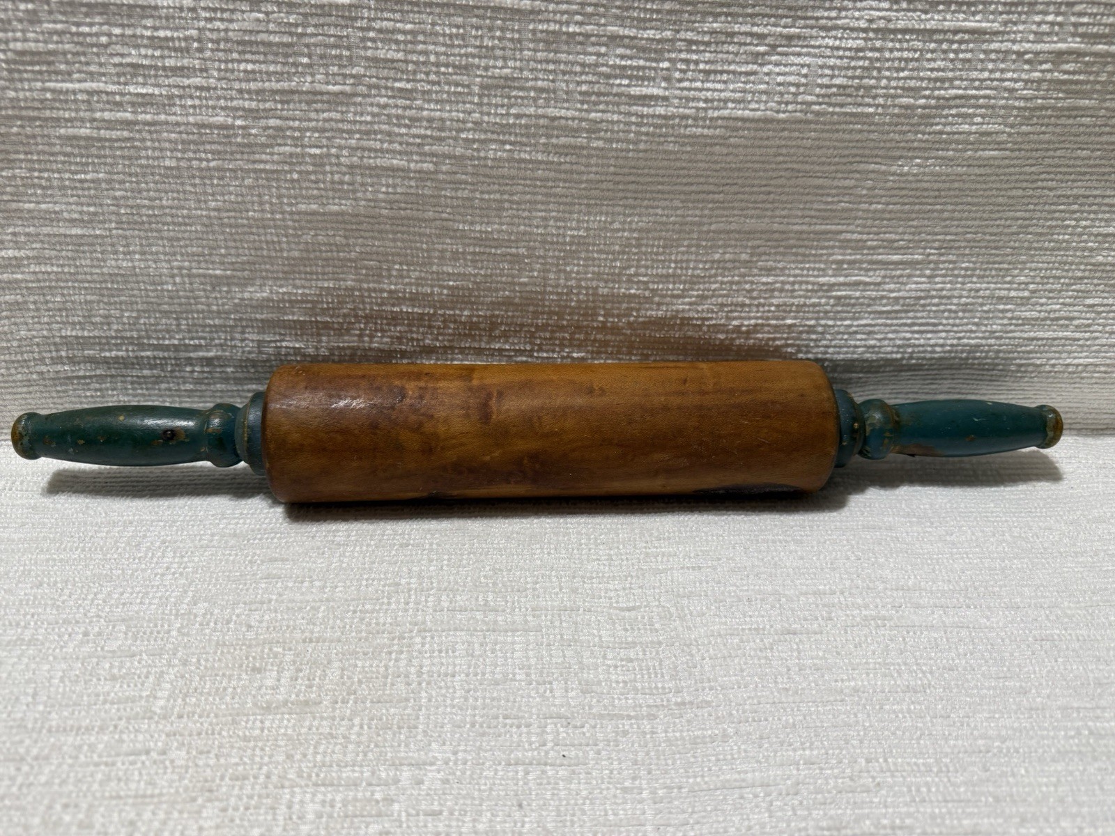 Vtg. 1920’s-30’s? Turquoise Green Painted Handles 19.25” Wooden Rolling Pin