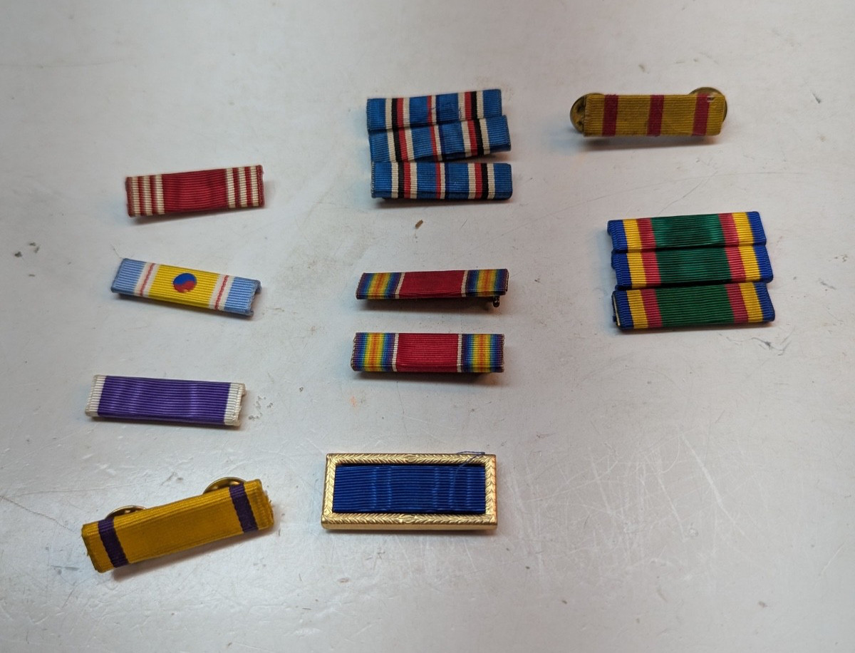 LOT OF 14 Original WWII US USN USMC American Campaign Ribbon Bar Pin Insignia