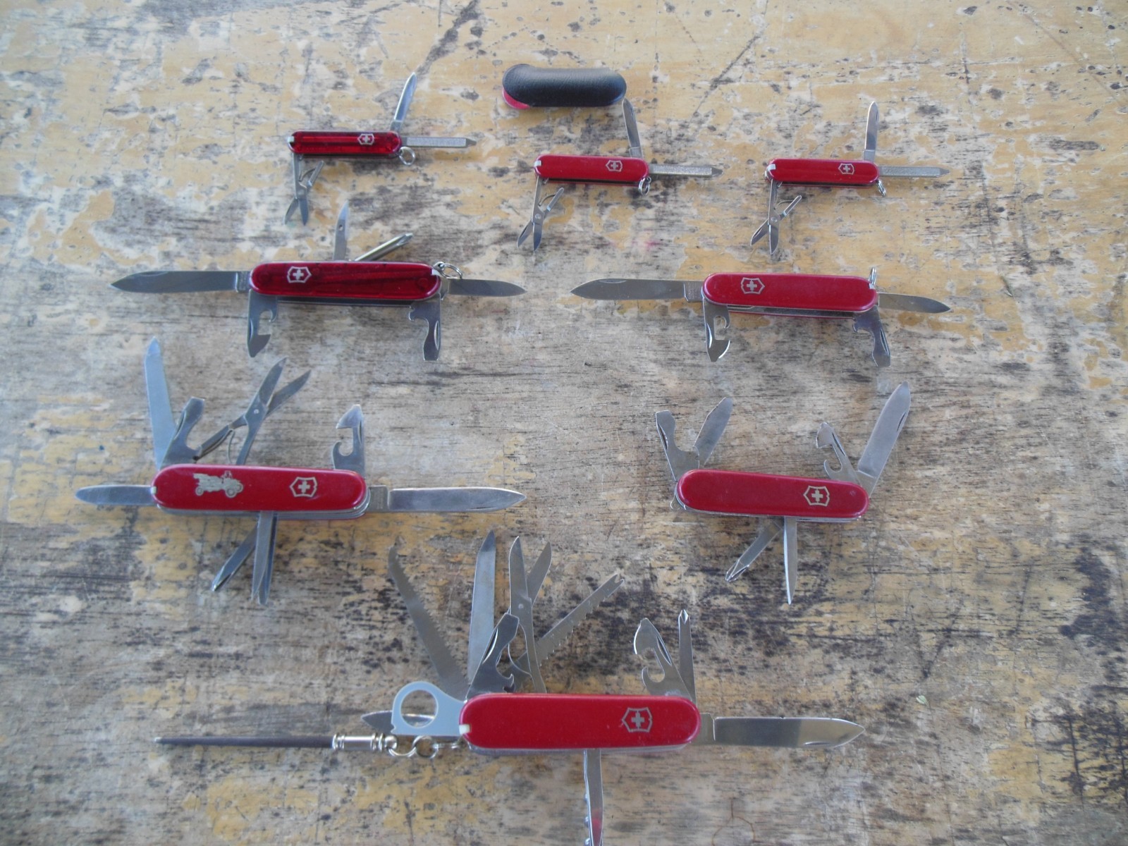 vintage victorinox swiss army knives officer suisse lot