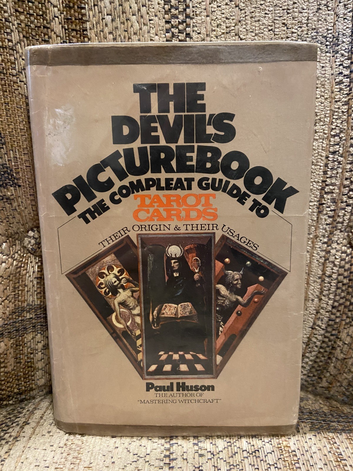 The Devil\'s Picture Book • Paul Huson • 1971, 1st Ed • Hard Cover • Library Book