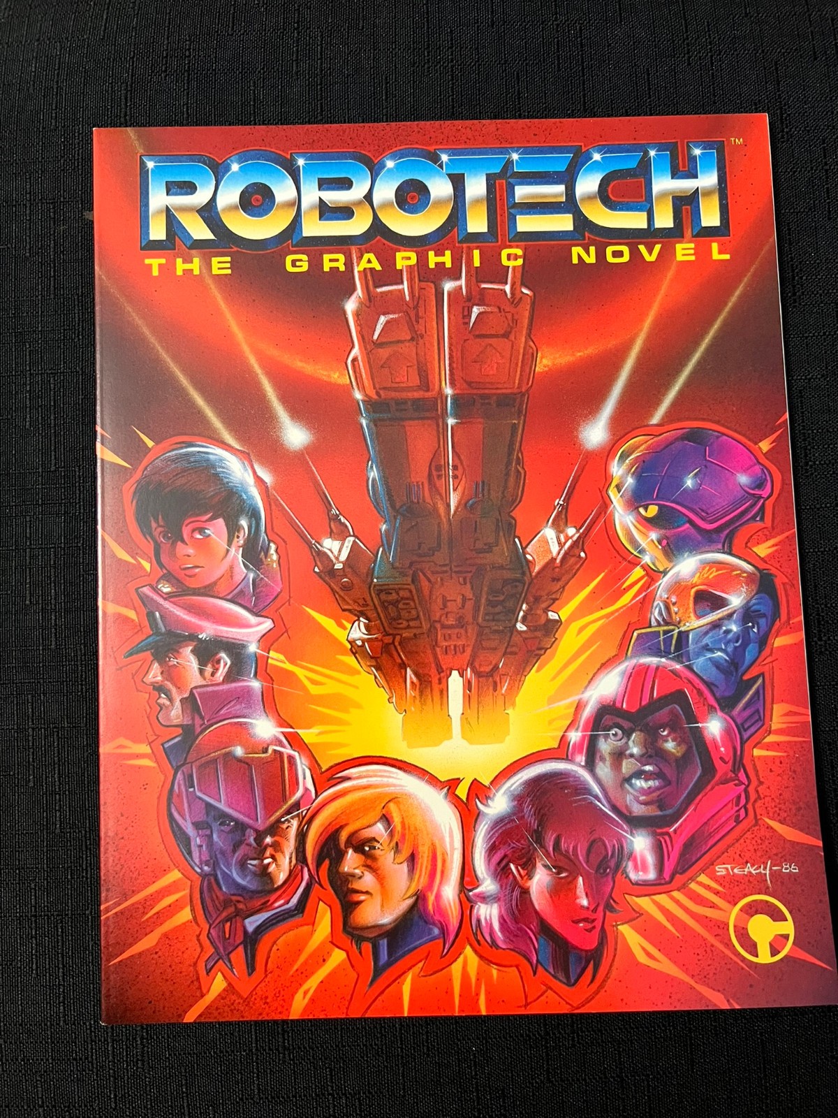 Robotech the graphic novel, Robotech art 1 and 2