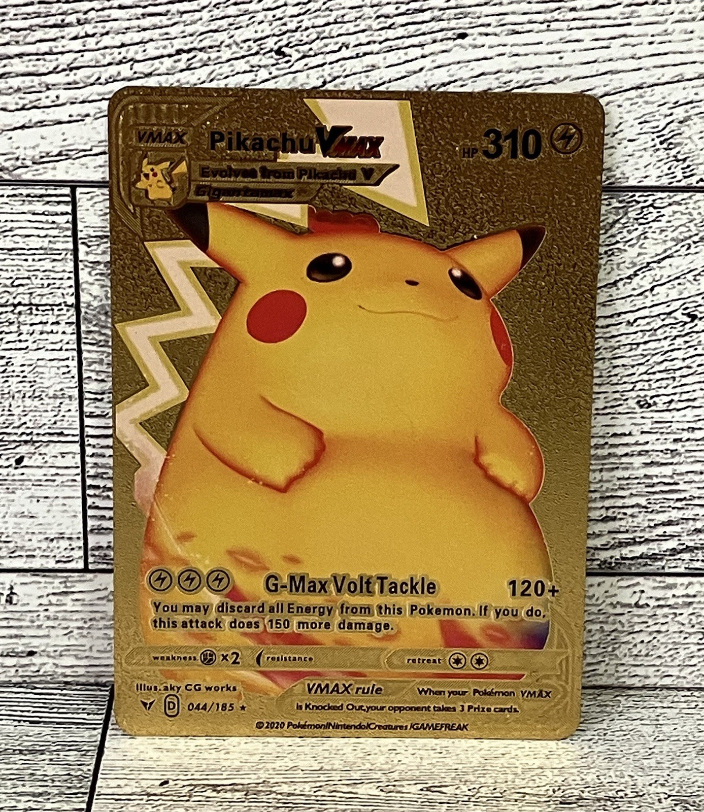 Pikachu Vmax Pokémon Card - Gold Steel Metal - Ultra RARE - TCG - Mint/Near MINT