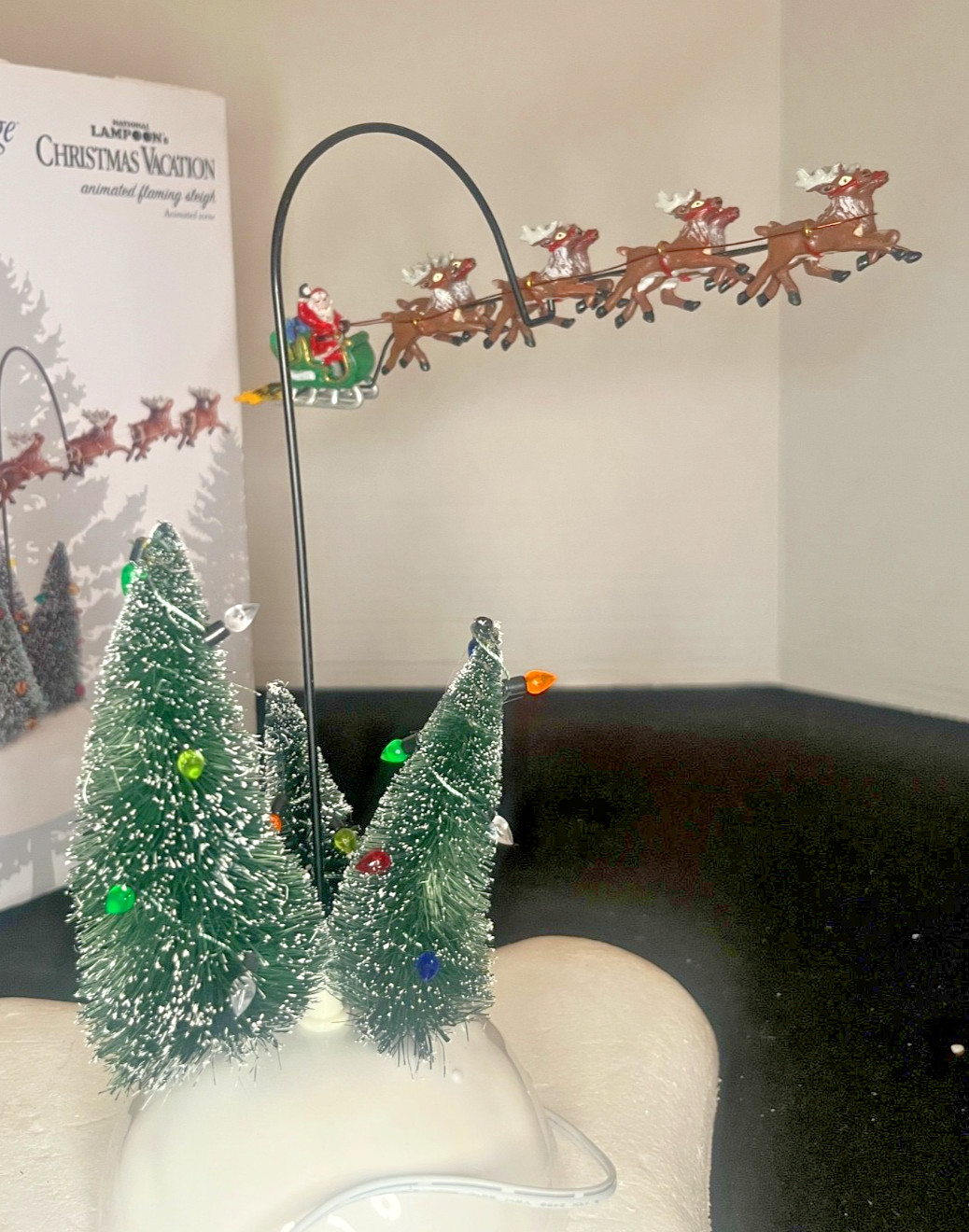 Dept 56 National Lampoon’s Christmas Vacation Animated Flaming Sleigh 4030744