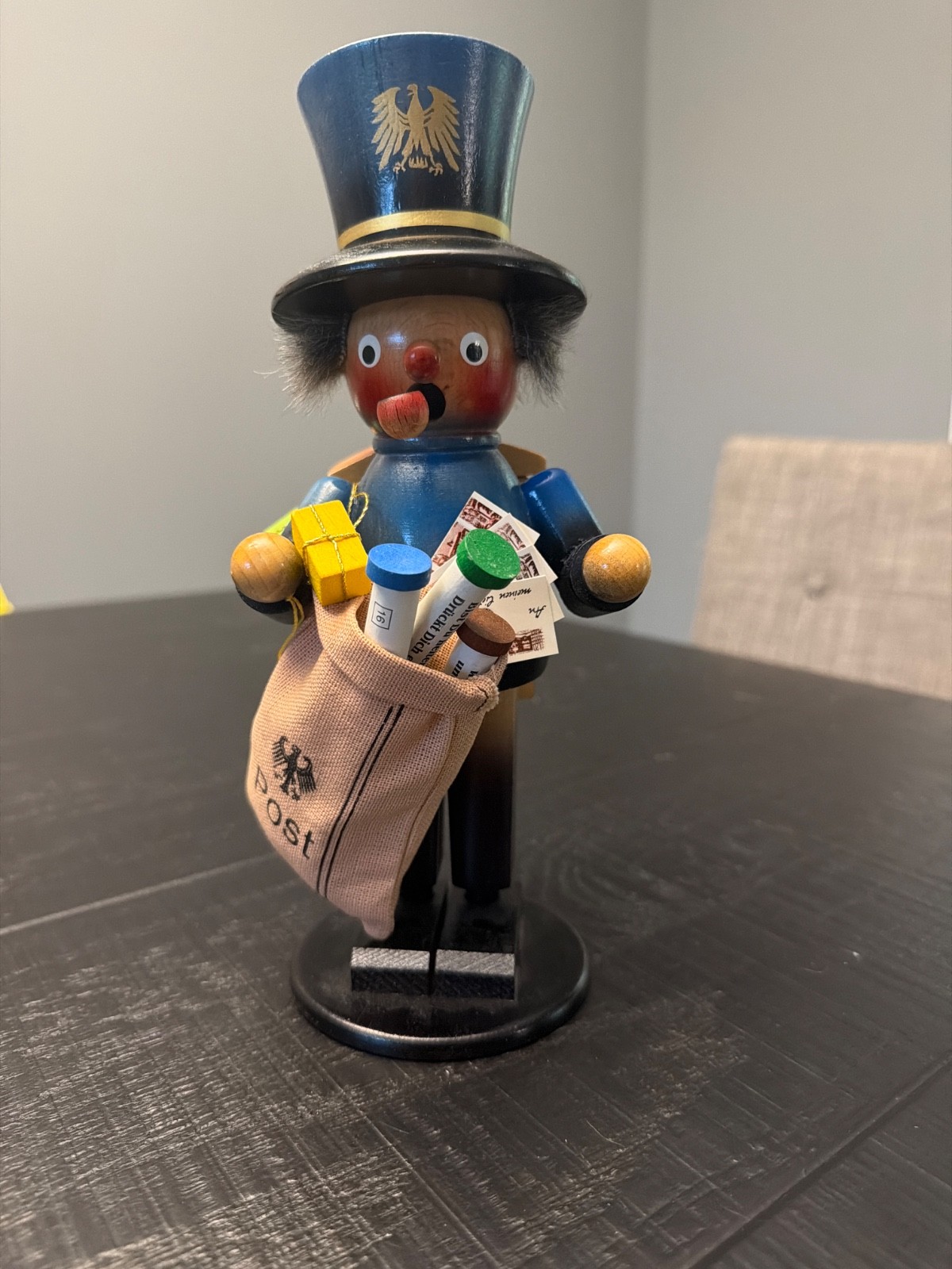 VINTAGE RARE GERMANY STEINBACH SMOKER POSTMAN MAIL MAN WOOD W/ ORIGINAL LABEL