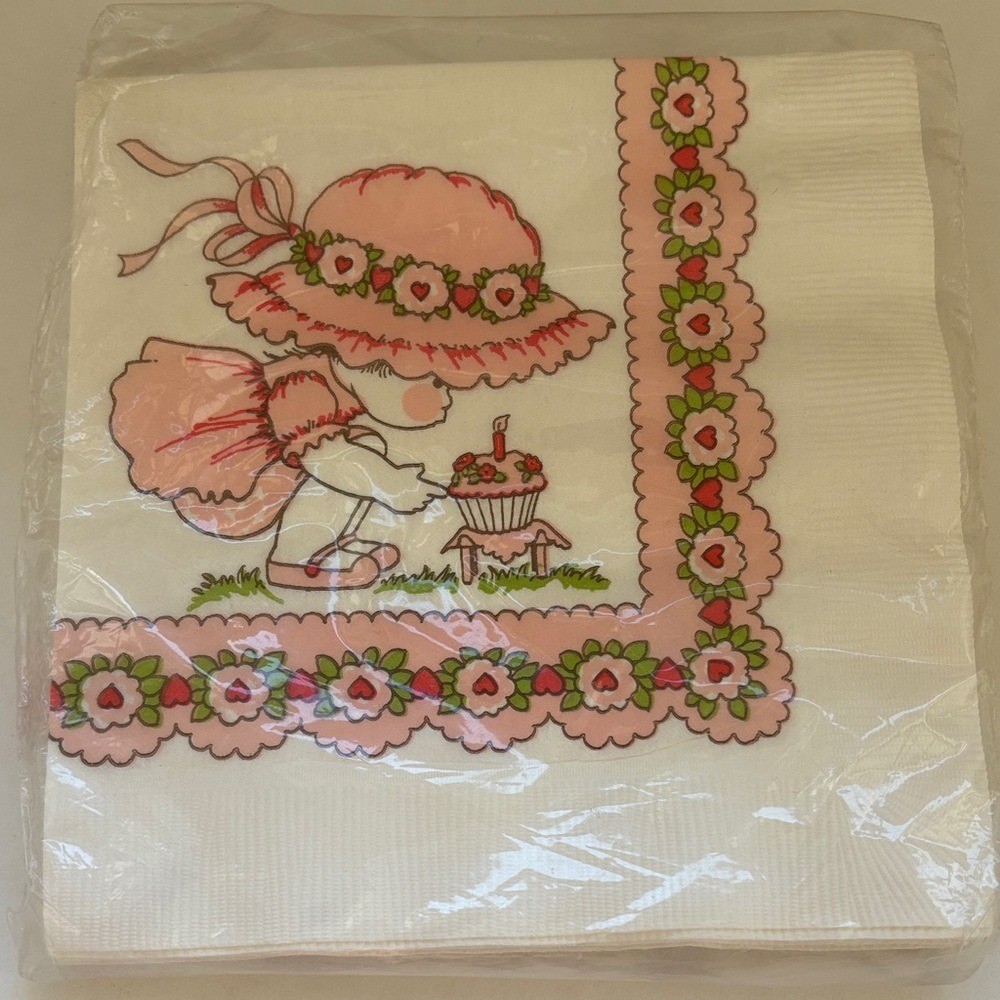 Vintage 1970\'s Designerware Strawberry Shortcake Luncheon Paper Napkins Ephemera