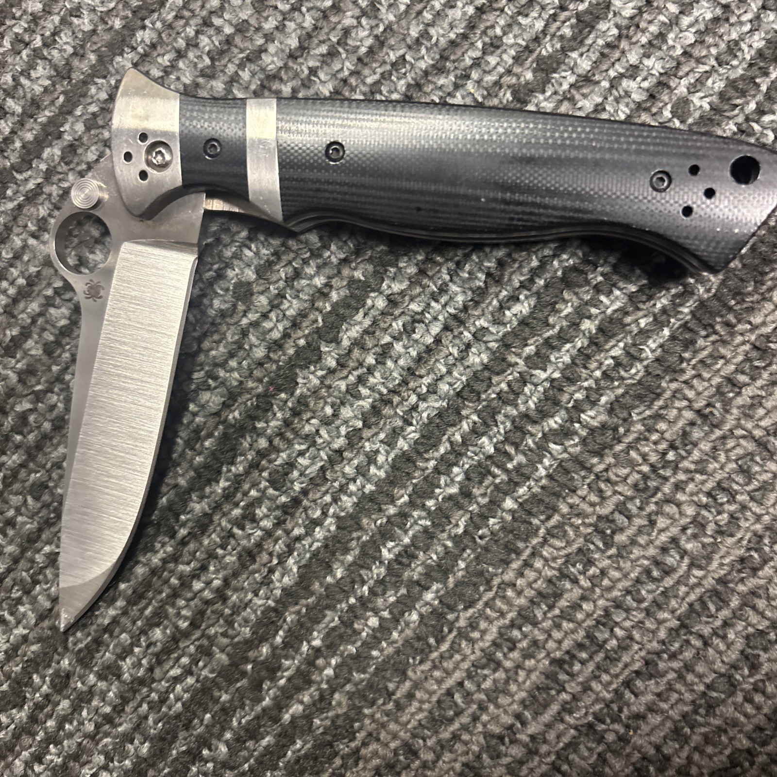 Spyderco Vallotton Sub-Hilt G-10 Folding Pocket Knife, Great Shape