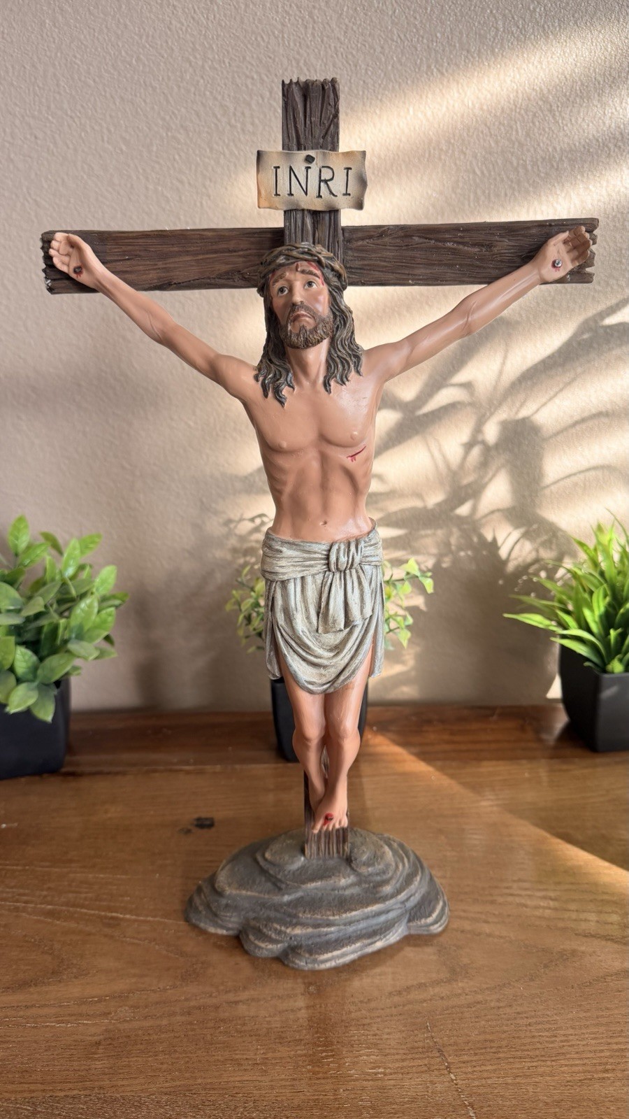 The Ashton-Drake Galleries  Jesus Crucified Figurine The power of passion 1985