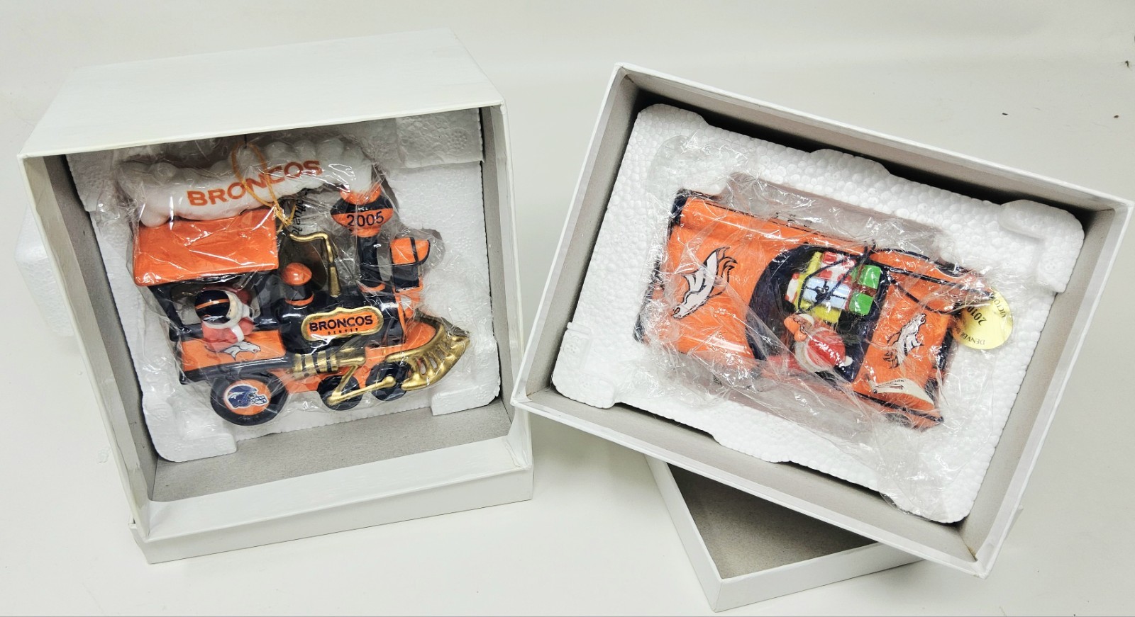 Denver Broncos Danbury Mint 2005 Locomotive Ornament Train 2010 Car Ornament VGC