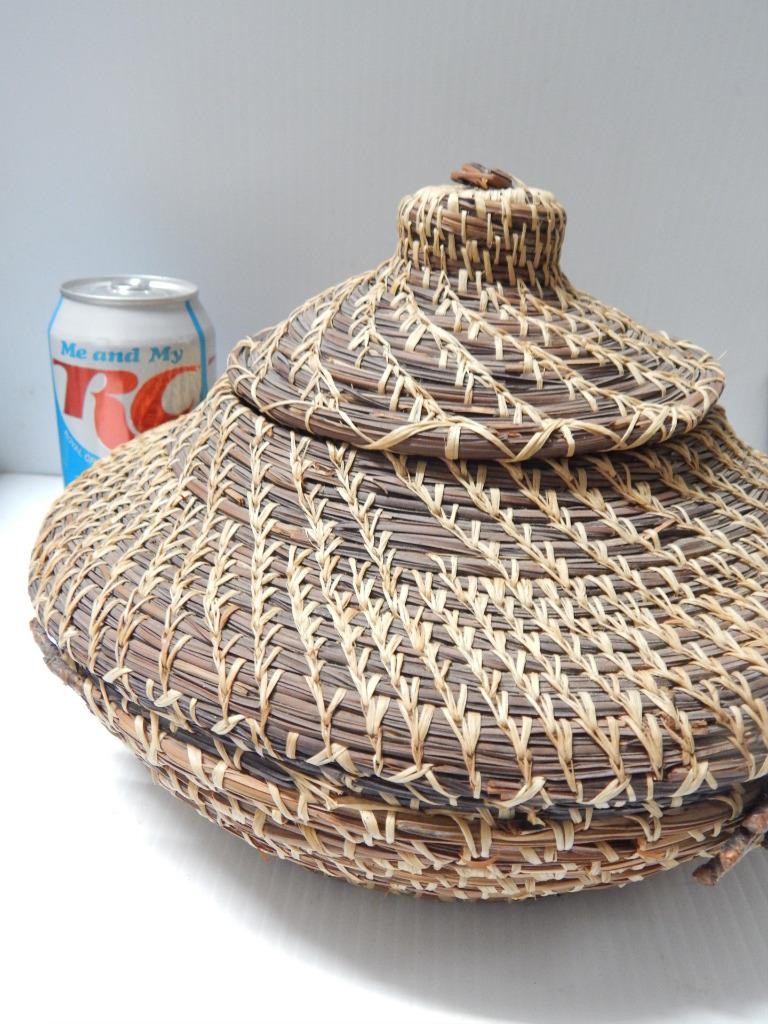 GIANT  XLARGE VINTAGE ALABAMA - COUSHATTA LIDDED INDIAN BASKET  MUSEUM GRADE