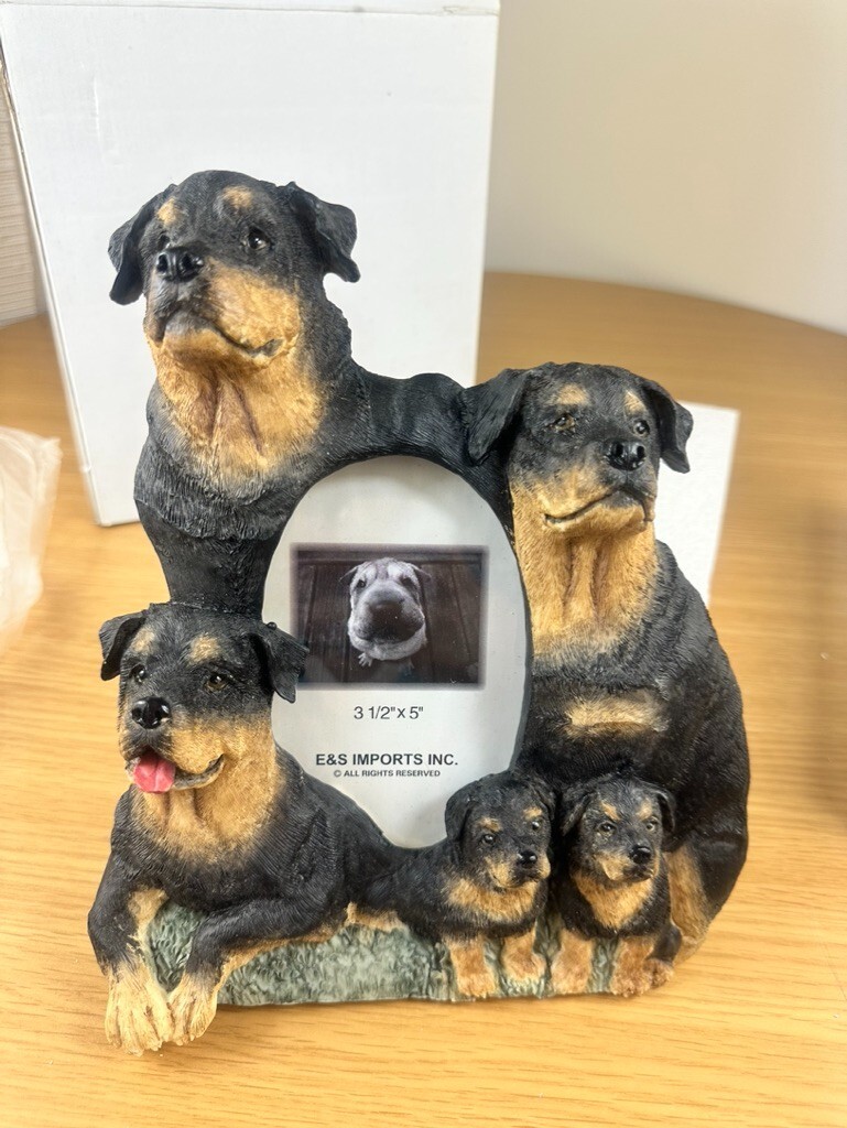Rottweiler Dog Family Puppy 3D Picture Frame USA Easel Back Christmas Gift Idea