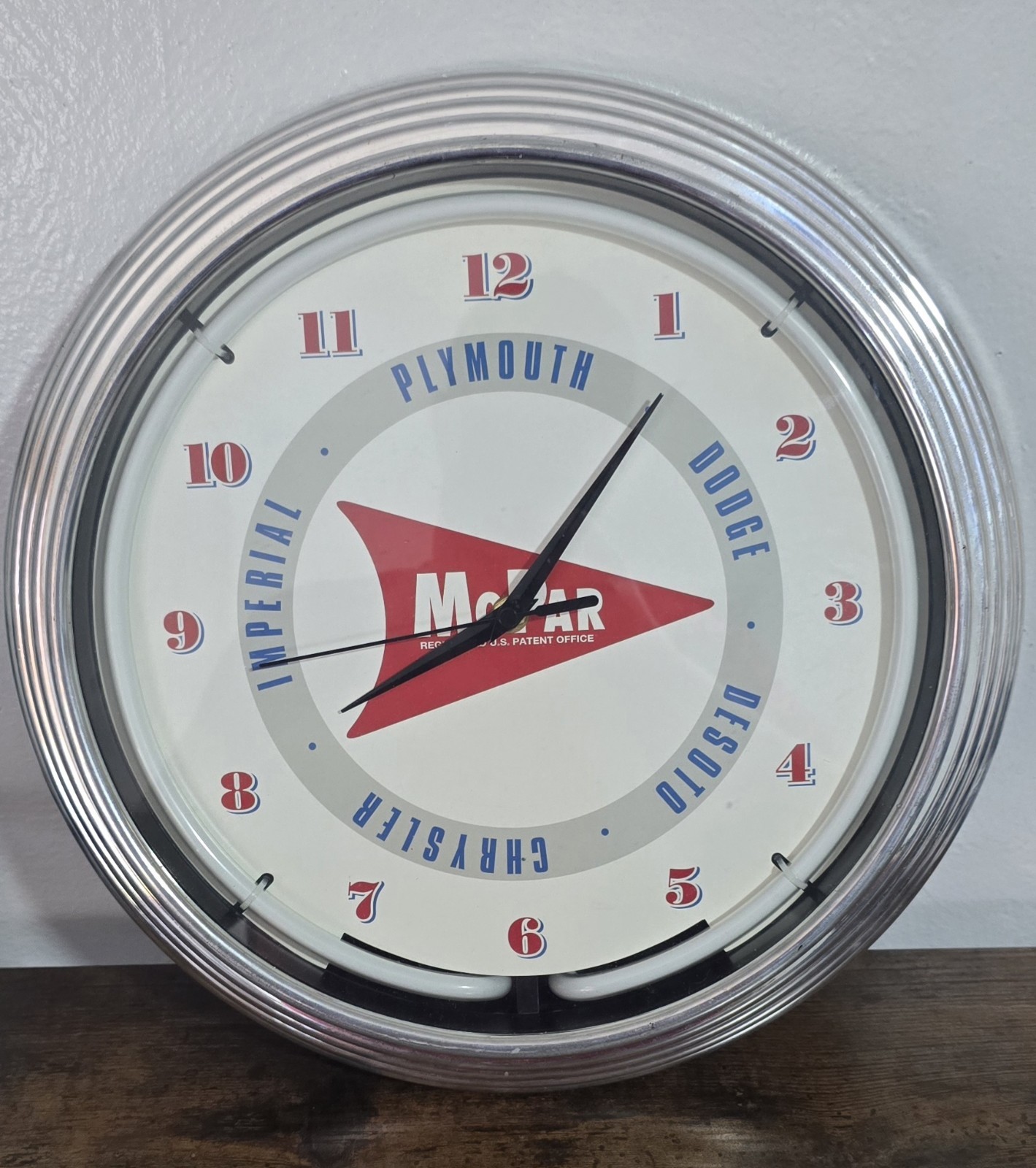 Mopar Plymouth Dodge Chrysler Imperial Lighted Neon Wall Clock Garage Decor