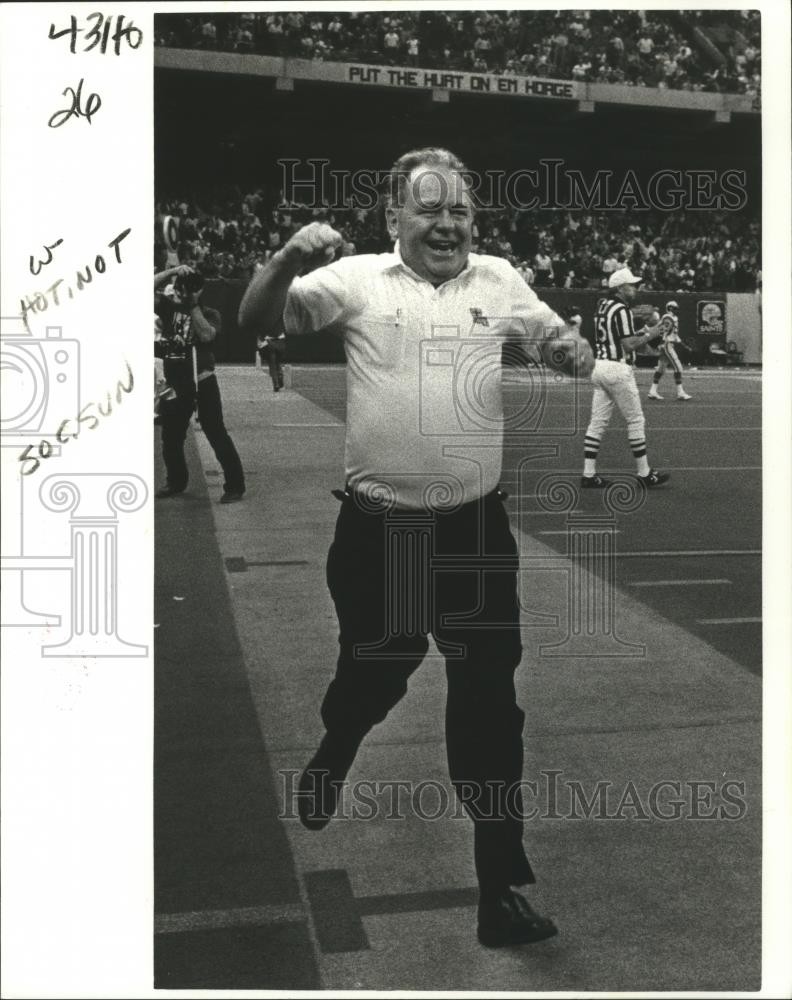1985 Press Photo New Orleans Saints Football Team Owner Tom Benson - nos04657