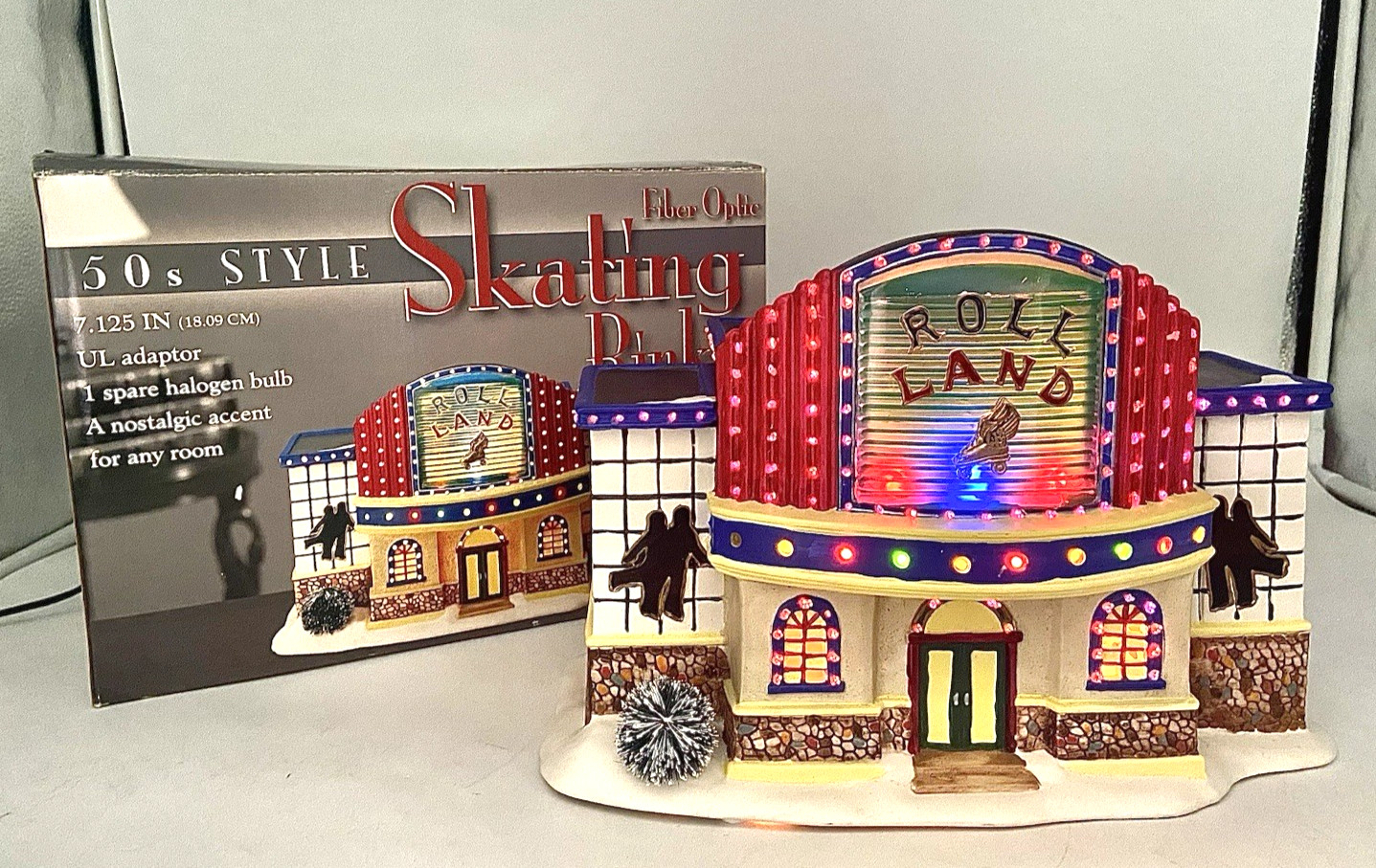 50\'s Style Fiber Optic Skating Rink Ceramic Christmas Village \'ROLL LAND\' W/Box