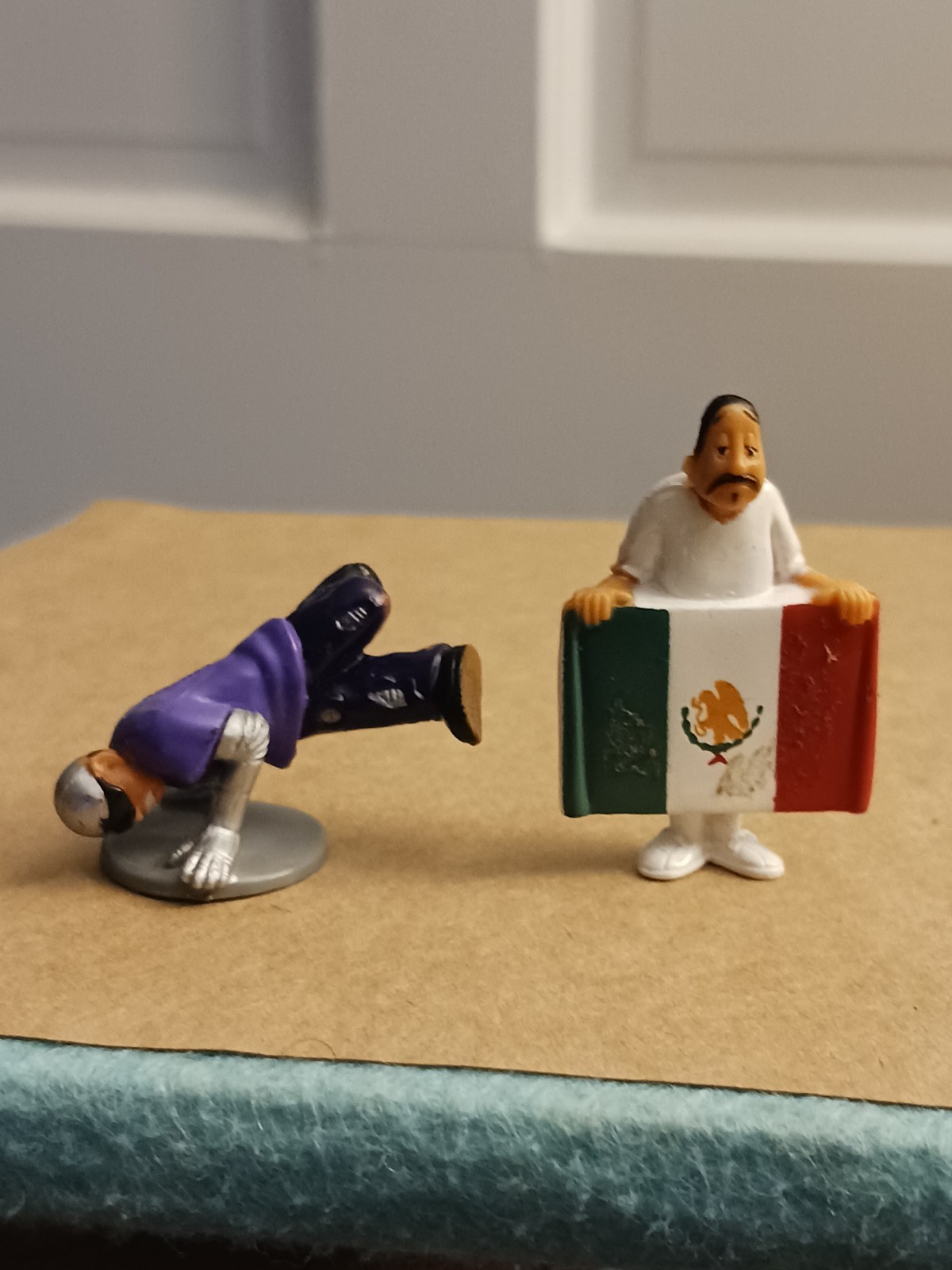Lil Homies  Mexico Flag & Break Dancer Chicano 90s- 00s