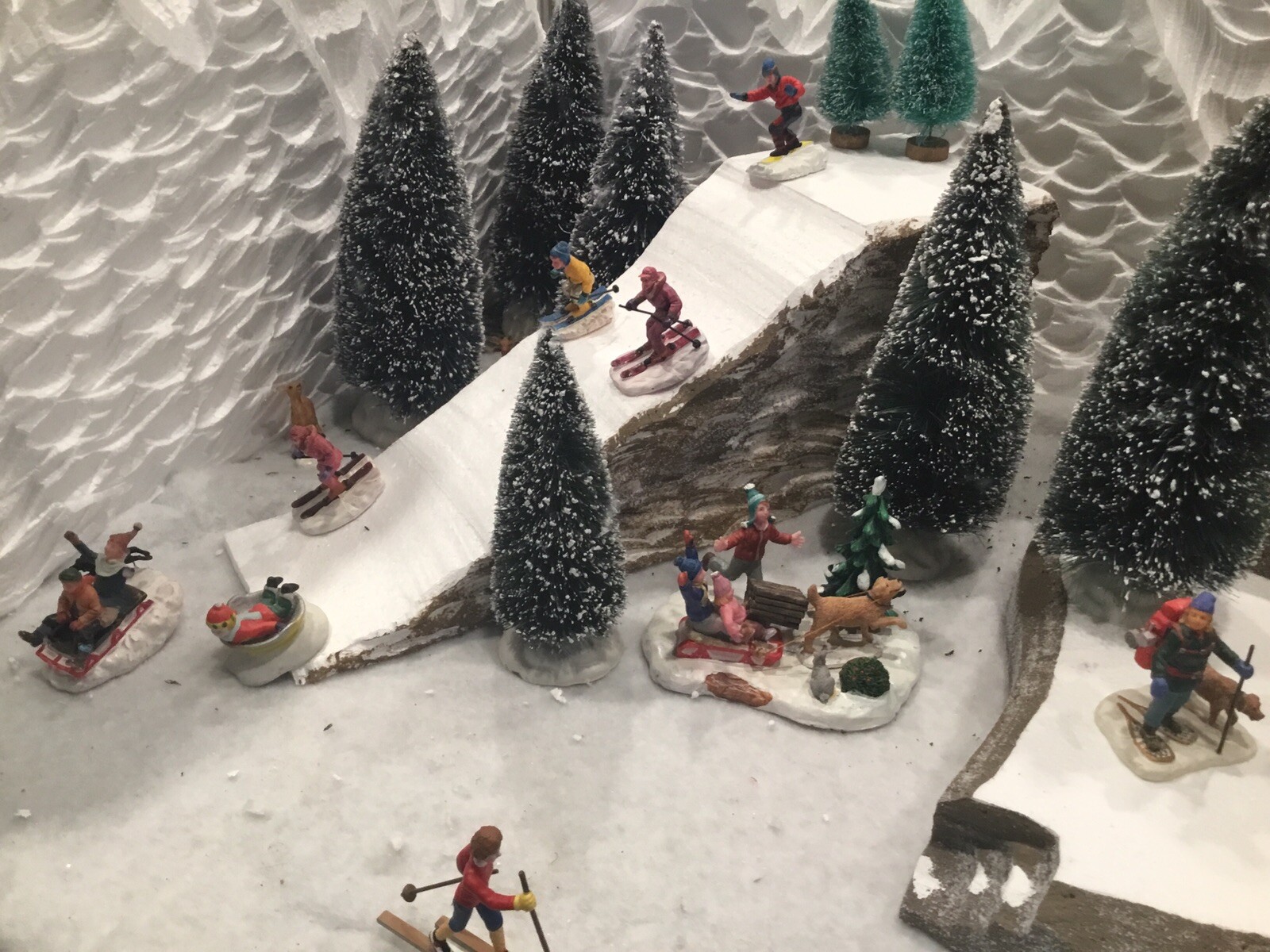 christmas village display Ski Slope For Lemax Dept 56 North Pole Dickens