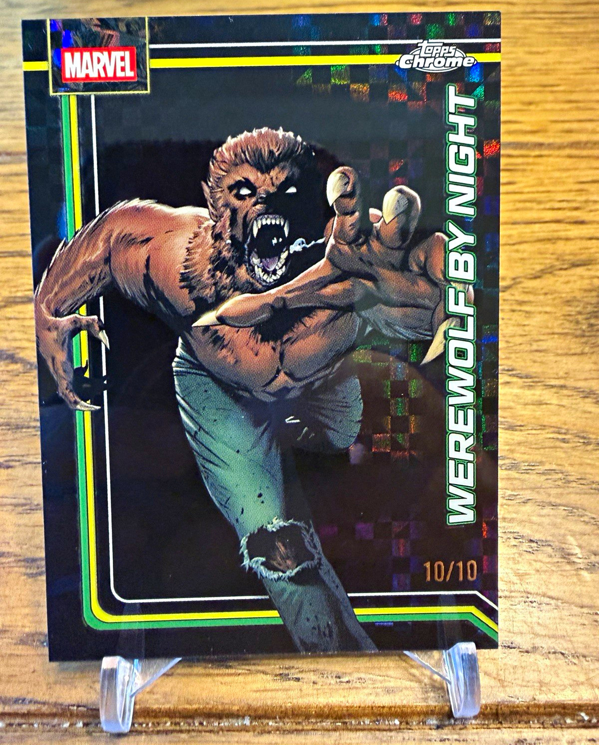 Topps 2026 Topps Chrome Marvel Werewolf by Night Refractor #195 Numbered 10/10