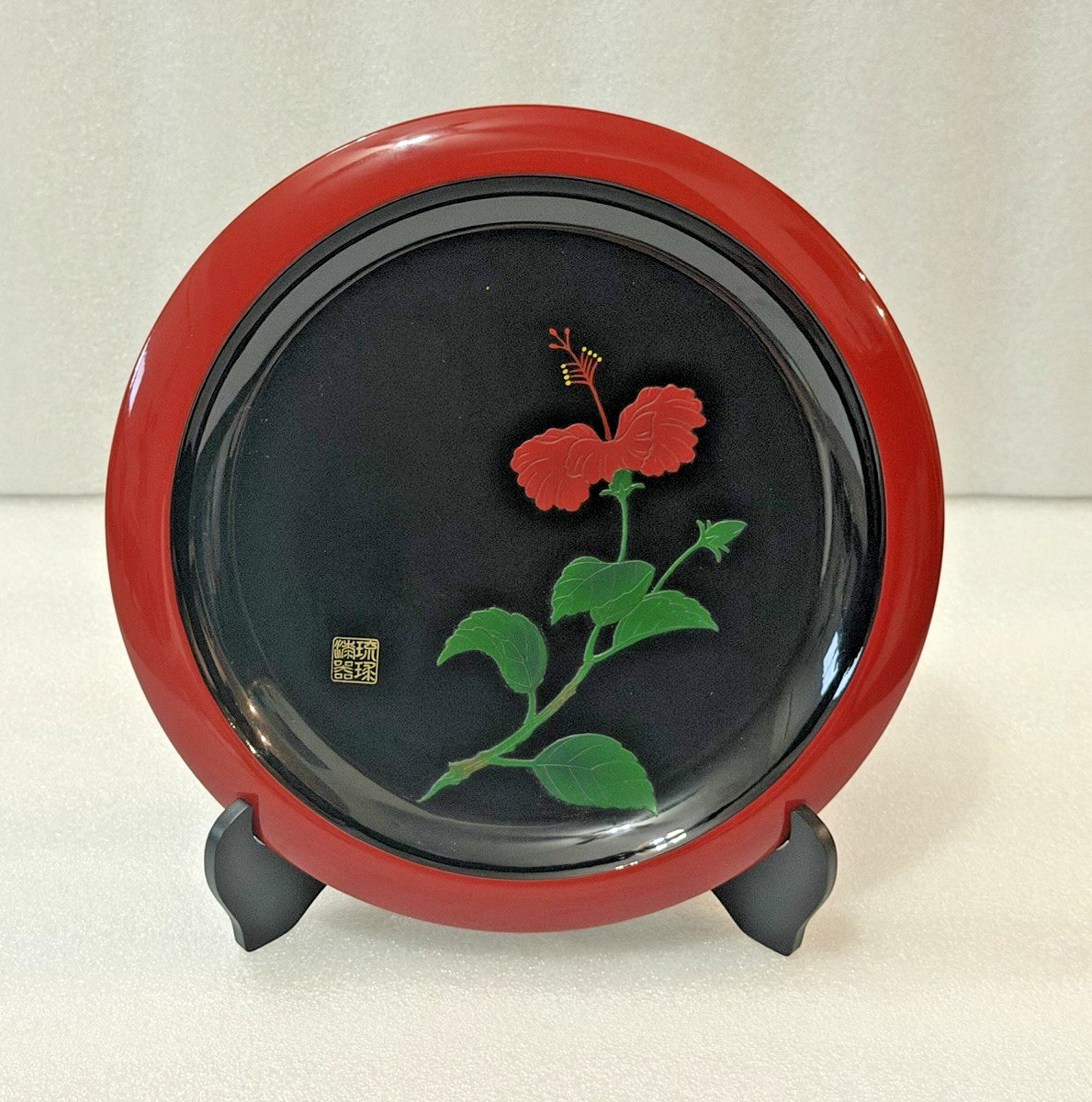 Vintage Benbo Ryukyu Urushi Ware Black Lacquer Display Okinawa Japan Hibiscus