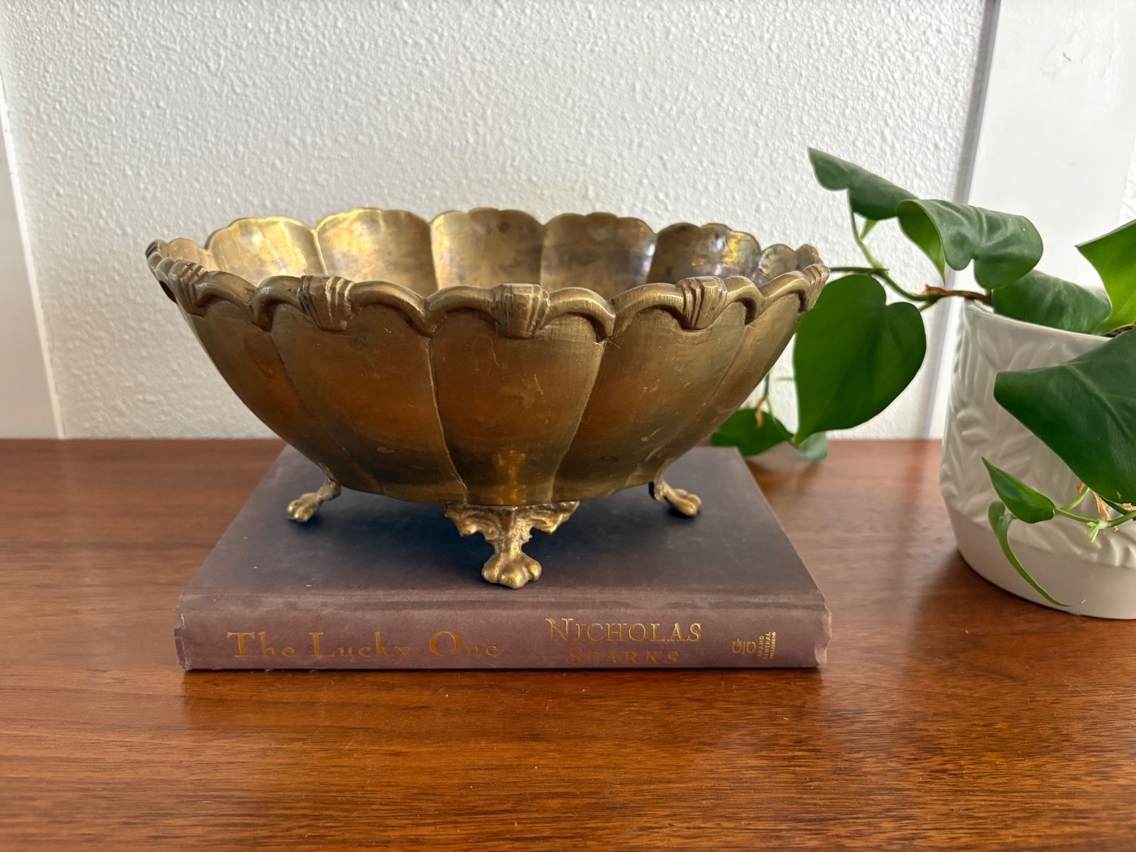 Gorgeous Vintage Art Deco/Hollywood Regency Ornate Footed solid brass bowl