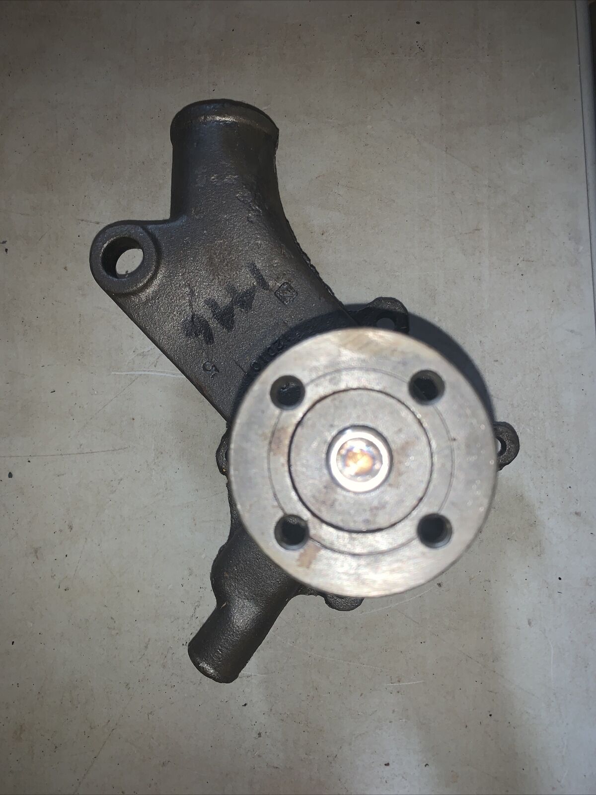 New old stock water pump 1968 to 71 AMC hornet javelin gremlin number 3190999