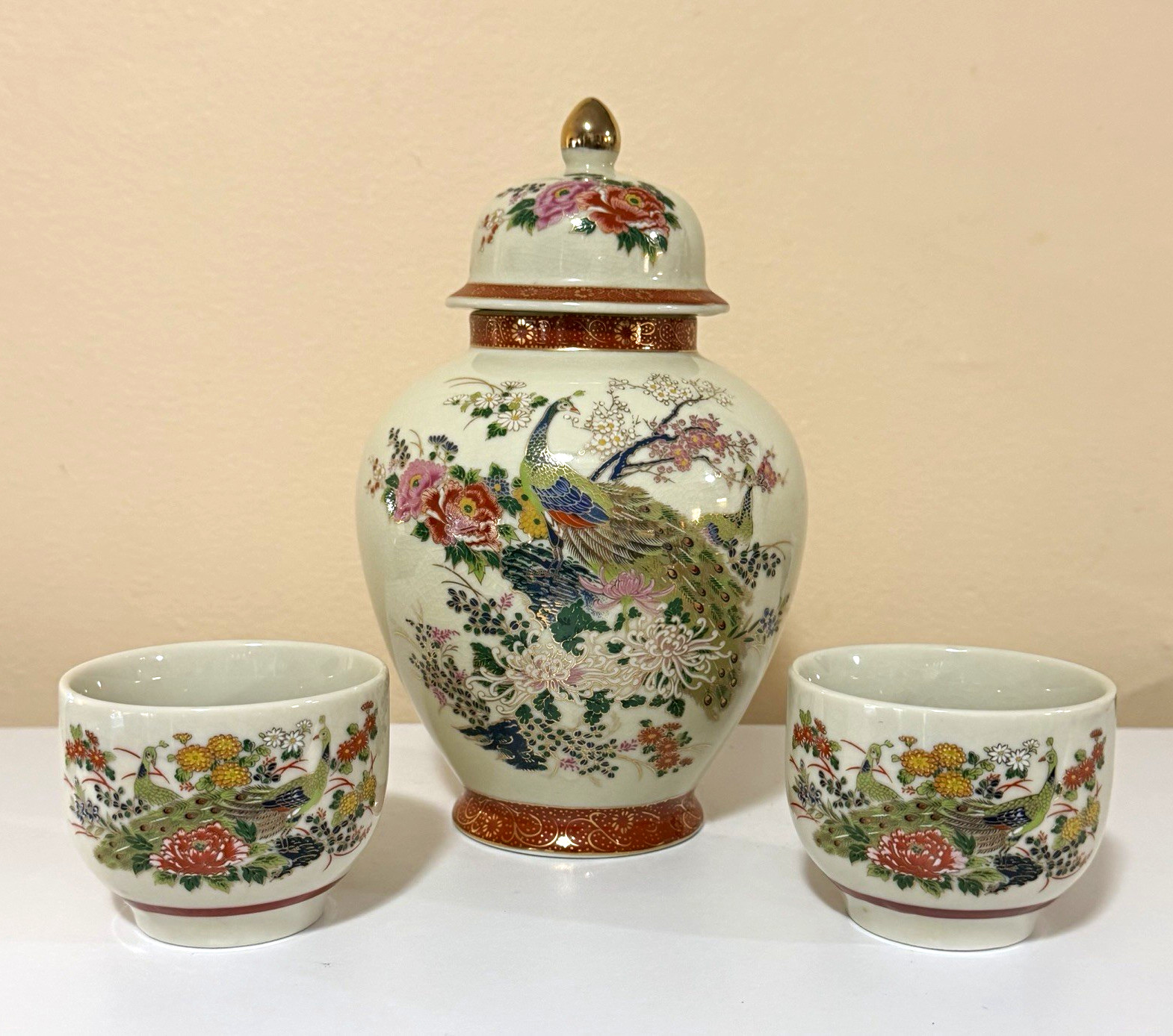 VTG 1979 Arnart Satsuma Jar with Lid & 2 Tea Cups | Peacock Floral Moriage Japan