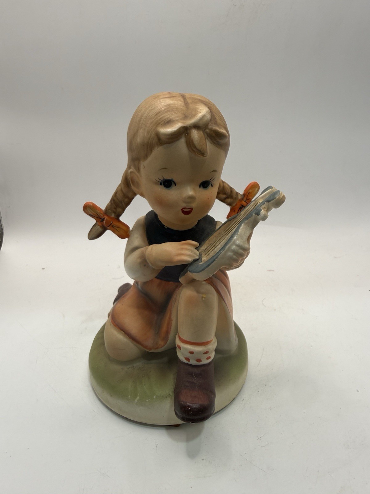 Vintage Malco Japan Girl Playing Lyre Ceramic Figurine 5.5\