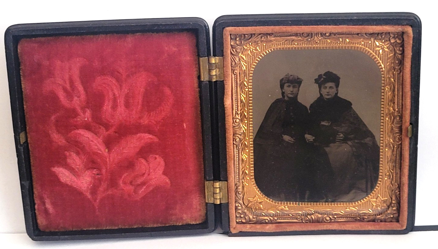 1860S TINTYPE NOT DAGUERREOTYPE BEAUTIFUL ELEGANT YOUNG LADIES CIVIL WAR PERIOD