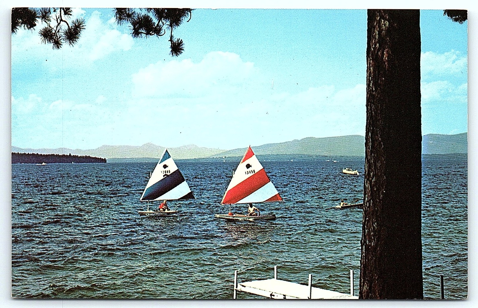 VTG Postcard Lake Winnipesaukee NH Sailing Boats