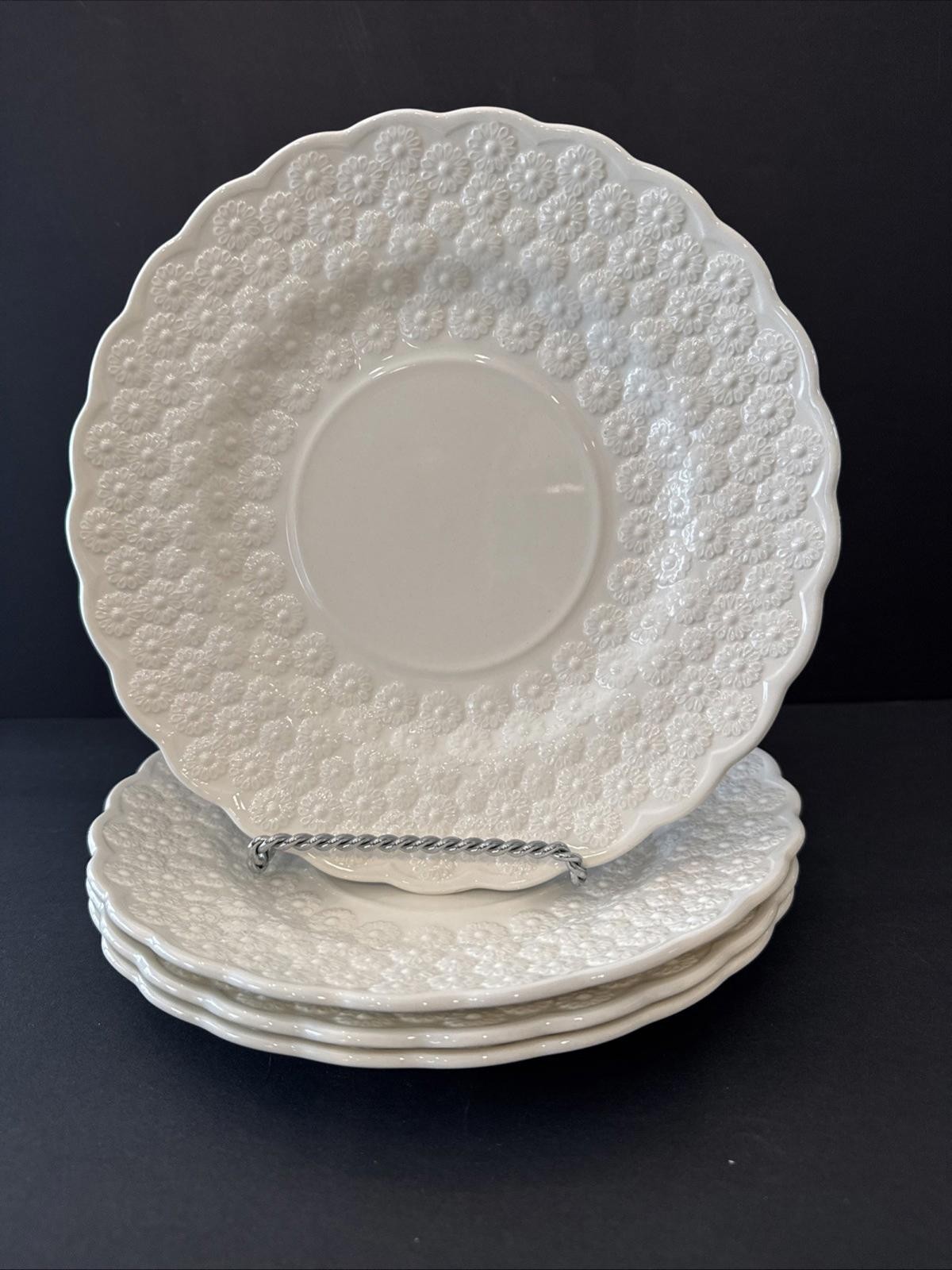 (4) Vintage Spode Copeland England Embossed Daisy Salad Plates - 9.25” Wide