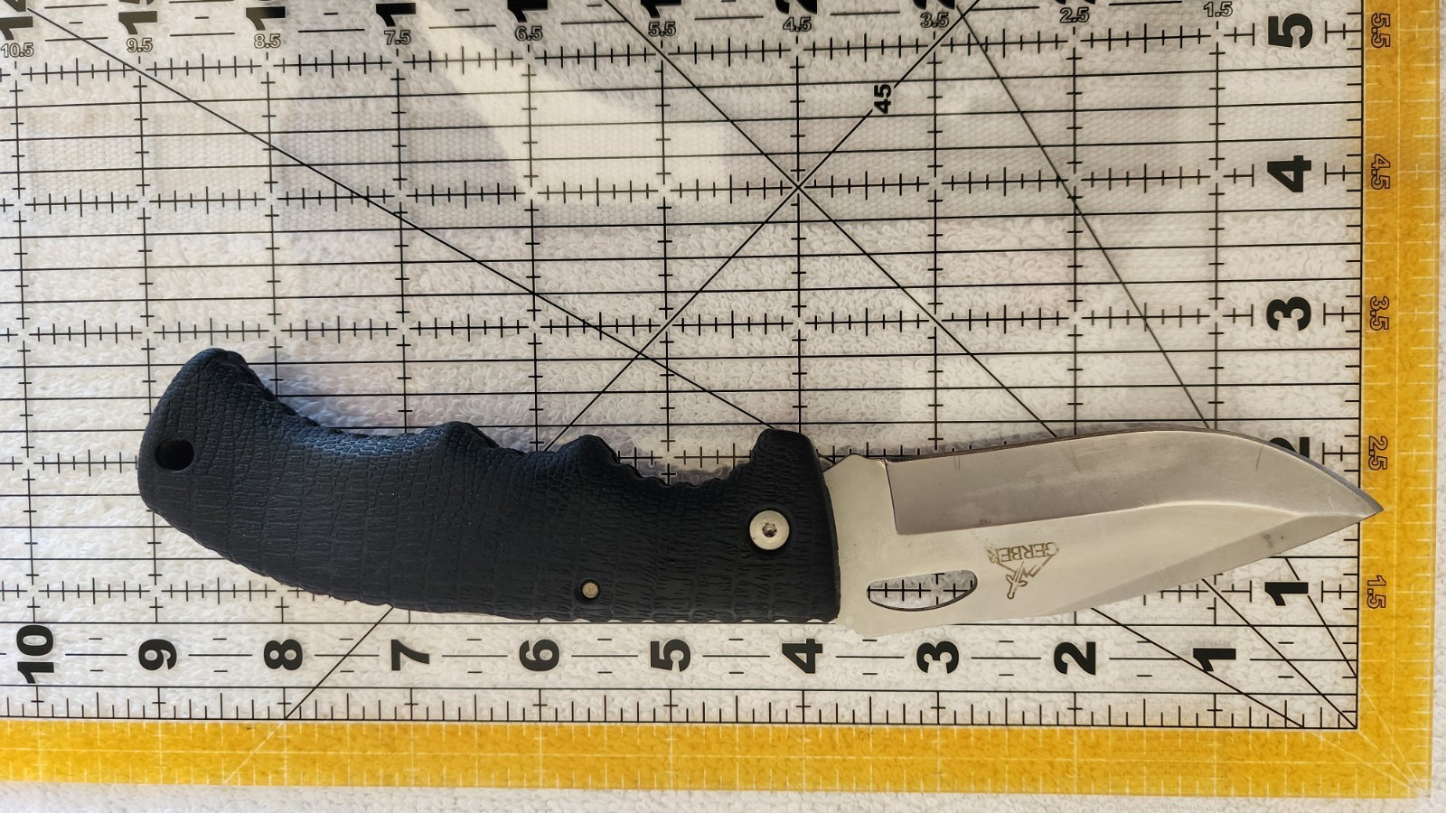 Gerber Gator II Fine Edge Drop Point Lockback Knife Portland USA