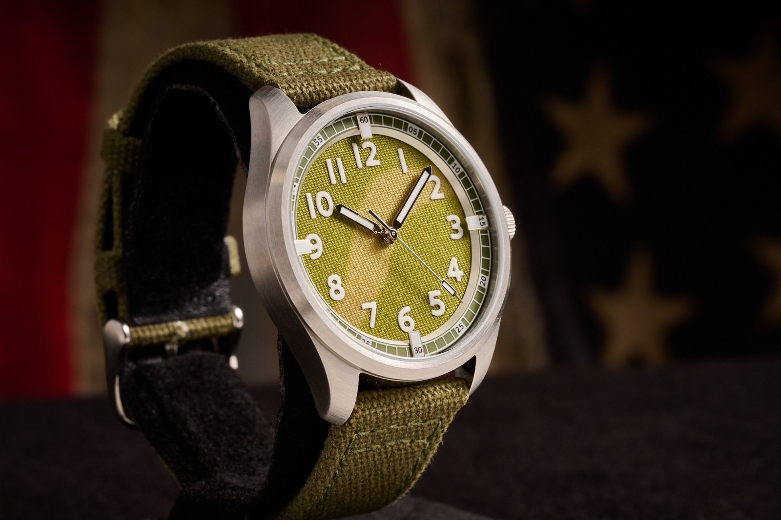 WWII D-Day 101st & 82nd Airborne Paratrooper Normandy Parachute Relic Watch