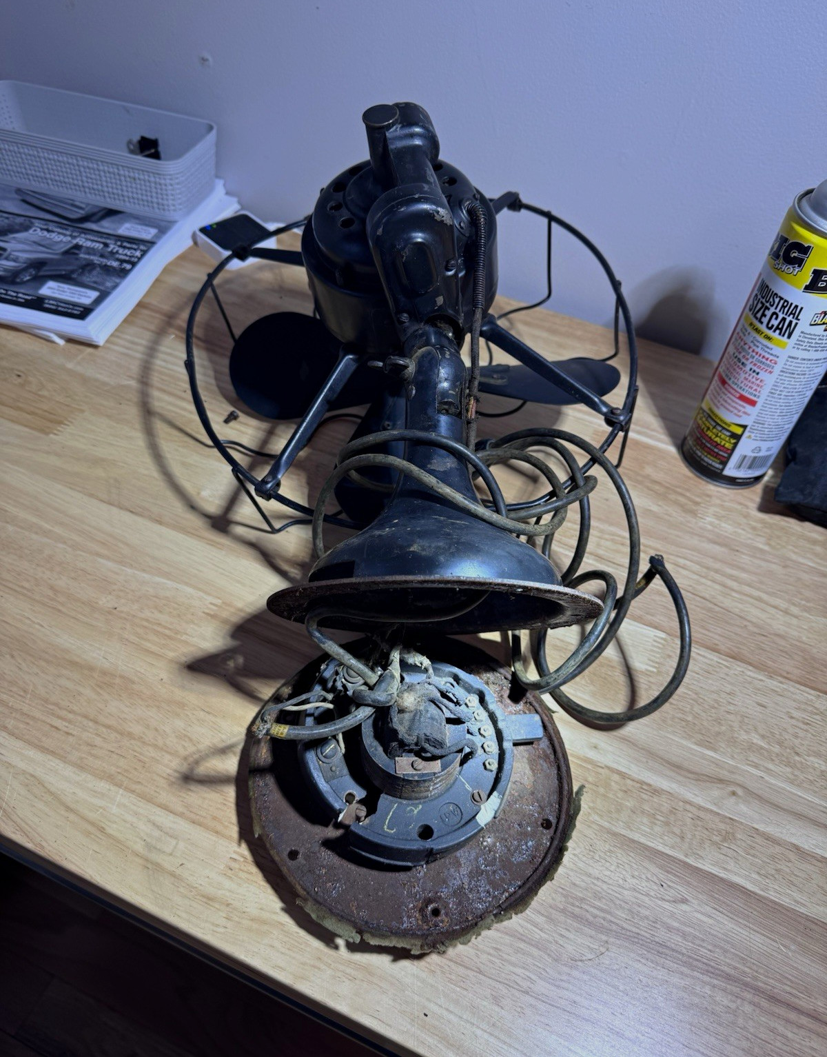 Westinghouse Antique Vintage Oscillating 10in 4-Blade Desk Fan Black -PARTS ONLY