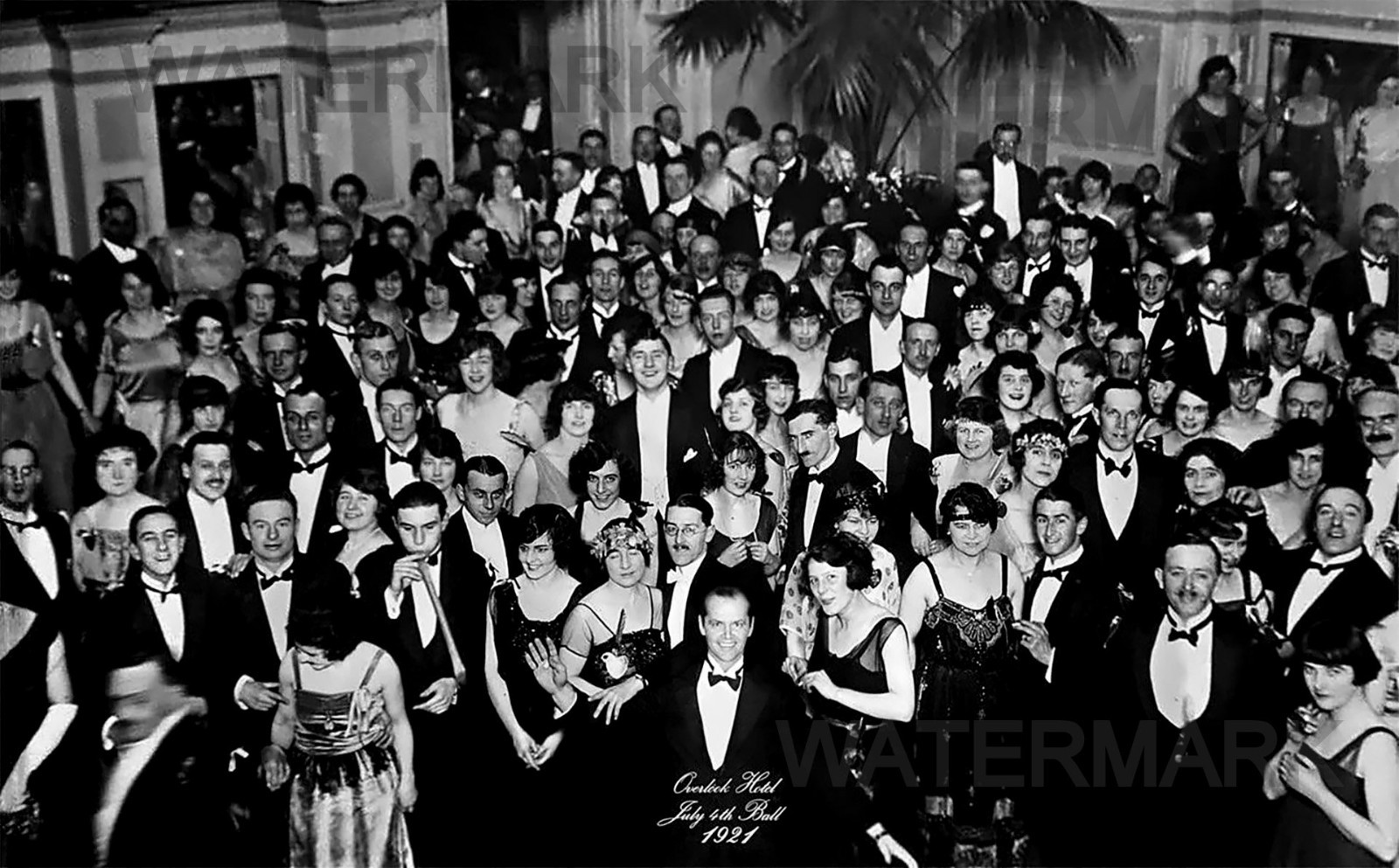The Overlook Hotel Ballroom The Shining Jack Torrance 8X10 PUBLICITY PHOTO  