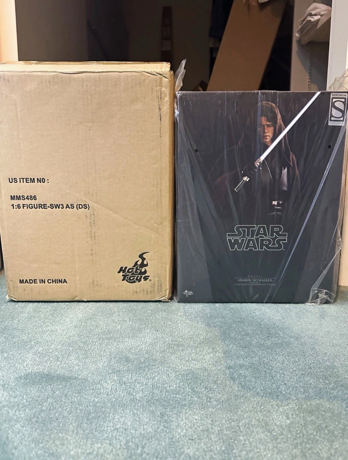 Hot Toys Star Wars Anakin Skywalker Dark Side 1/6 Figure MMS486