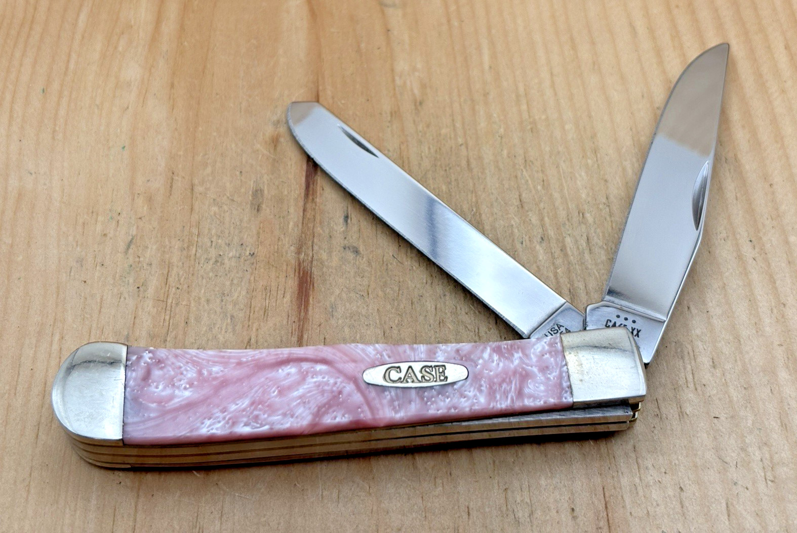 CASE XX 9254 LARGE PINK TRAPPER DATED 2024