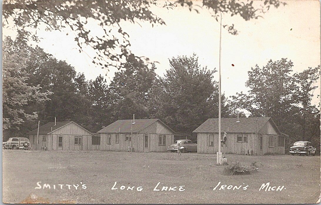 RPPC Irons Michigan Cabins at Smitty\'s On Long Lake 1940s era