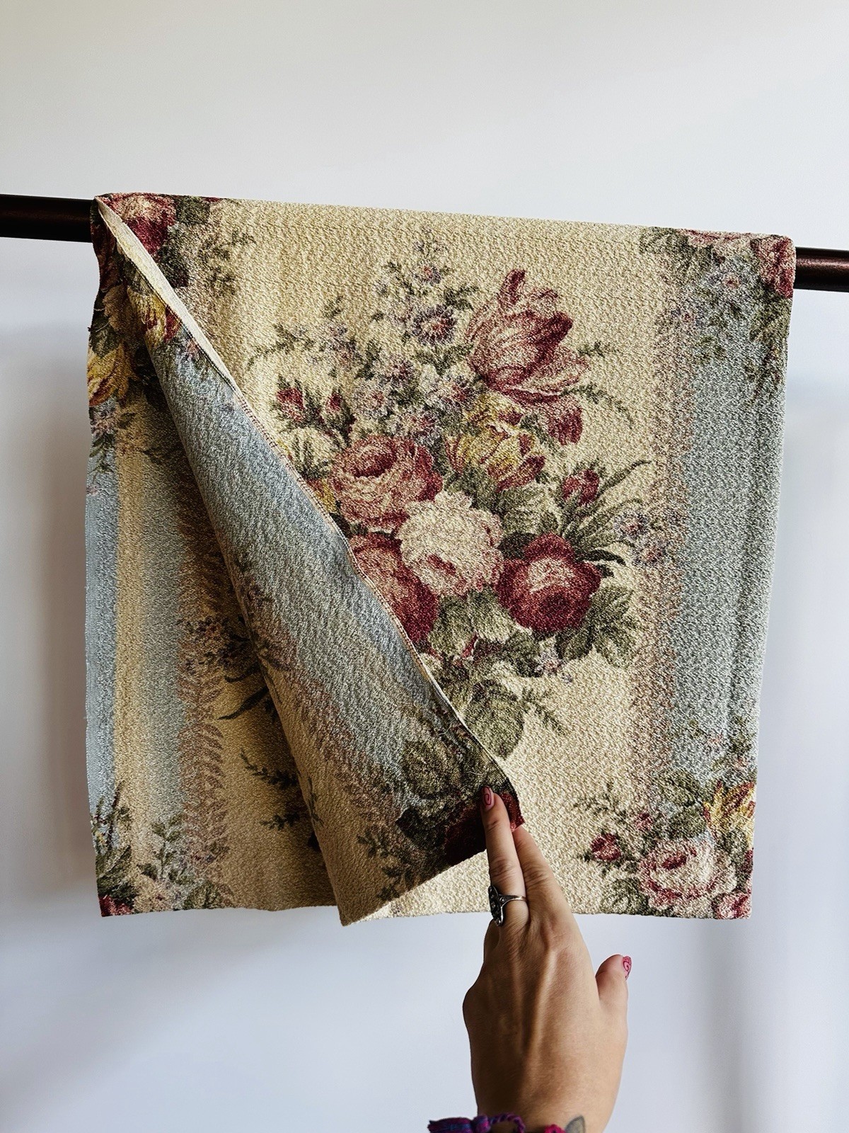Vintage Floral Tapestry Jacquard Fabric Yardage 82x88 Vat Prima Rose Cabbage