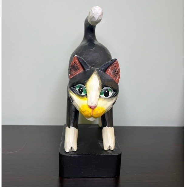 Vintage 1996 Tiger Lily Wooden Cat Doorstop Hand Painted Indonesian Folk Art
