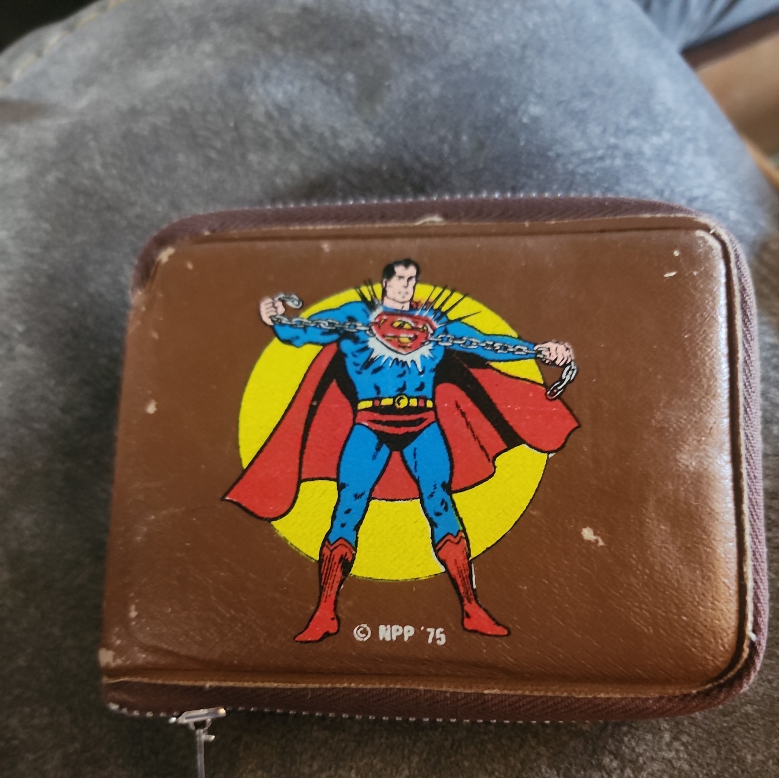 DC Comics  Superman Vintage 1975 Micro Mini Zip Wallet ID Card Extremely Rare