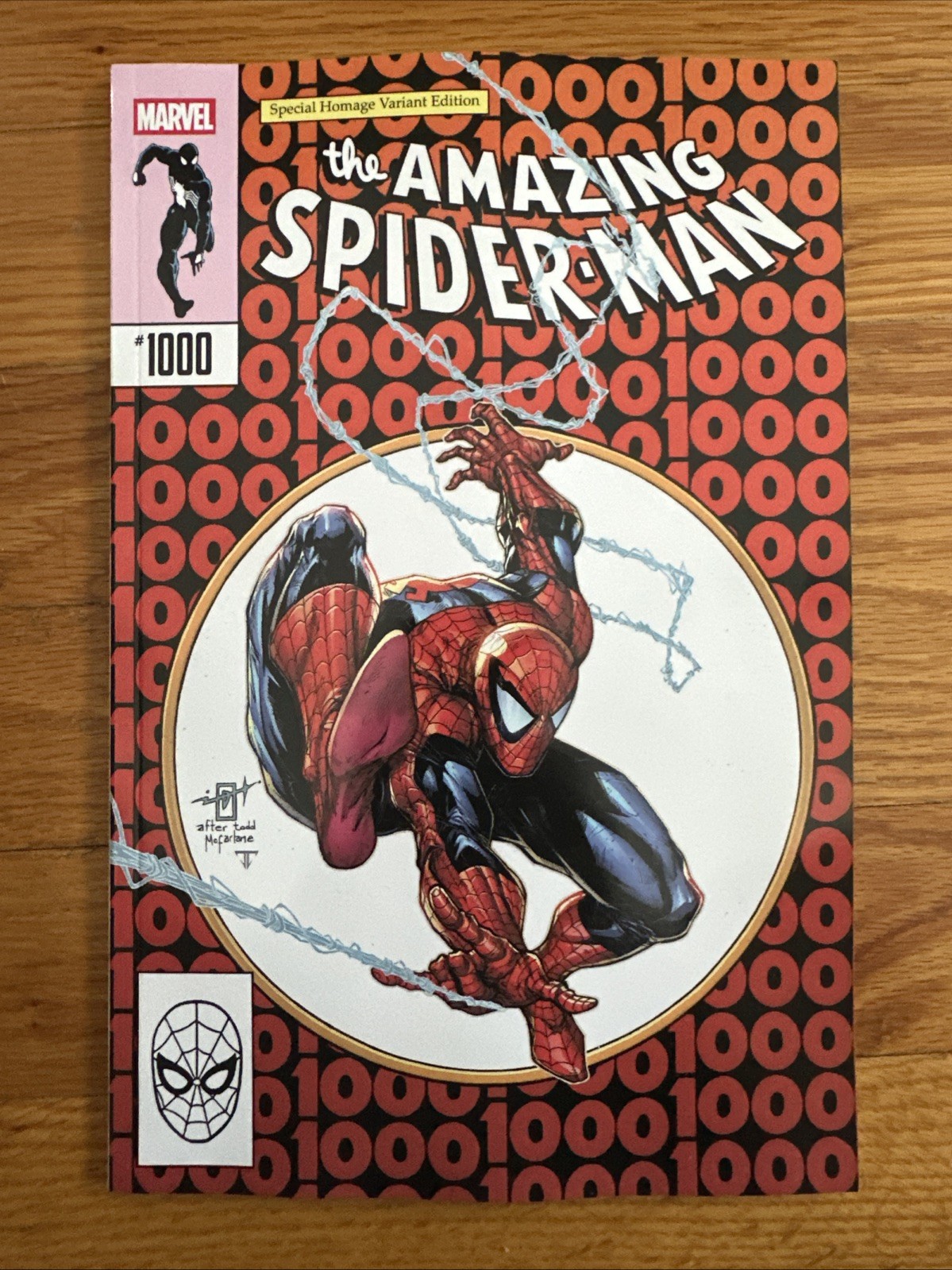 AMAZING SPIDER-MAN #1000 NYCC EXCLUSIVE JONATHAN URIBE ASM 300 HOMAGE