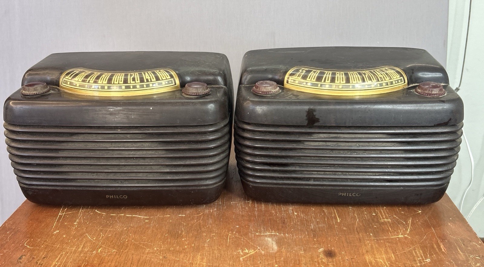 Pair Of Philco Model 46-420 \