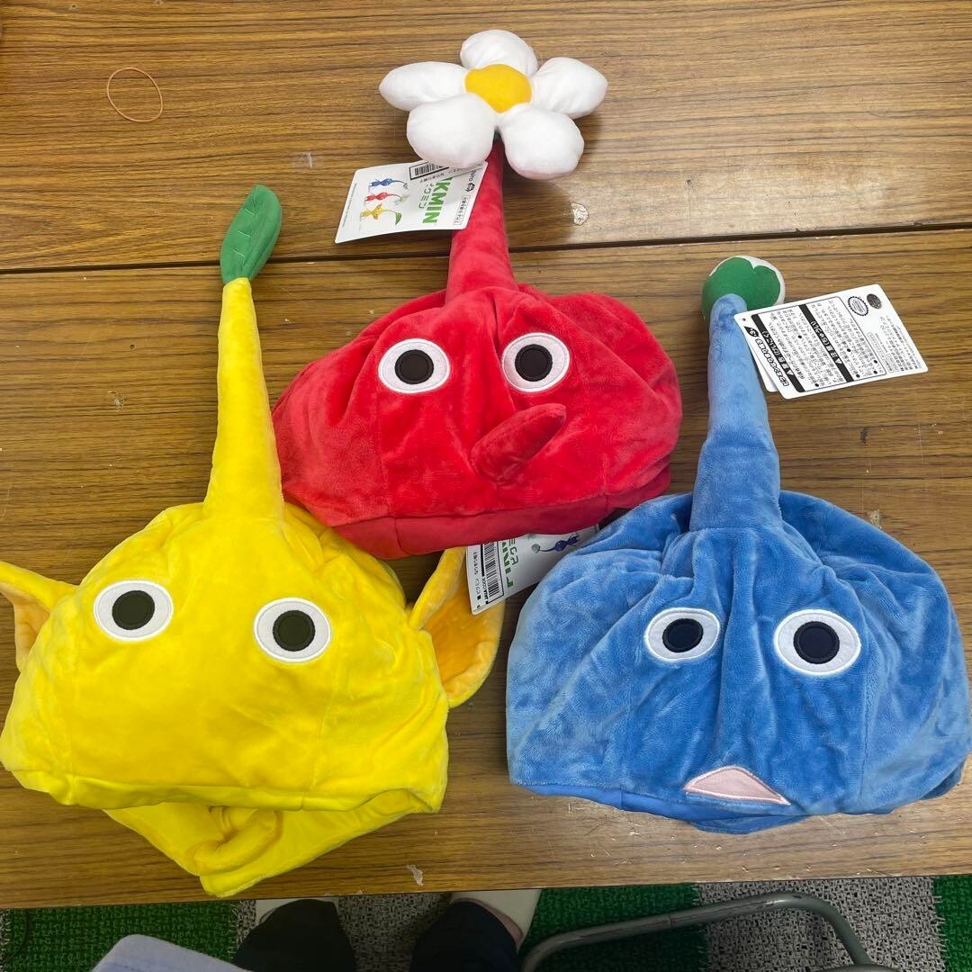 Pikmin Cosplay Hat Set of 3 Taito Prize Yellow Blue Red Complete Nintendo