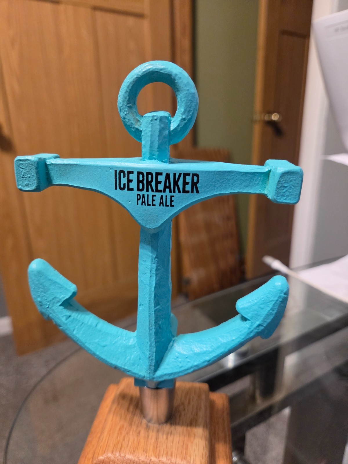 ICE BREAKER PALE ALE ANCHOR BEER TAP HANDLE  EXTREME RARE. GREENE KING.